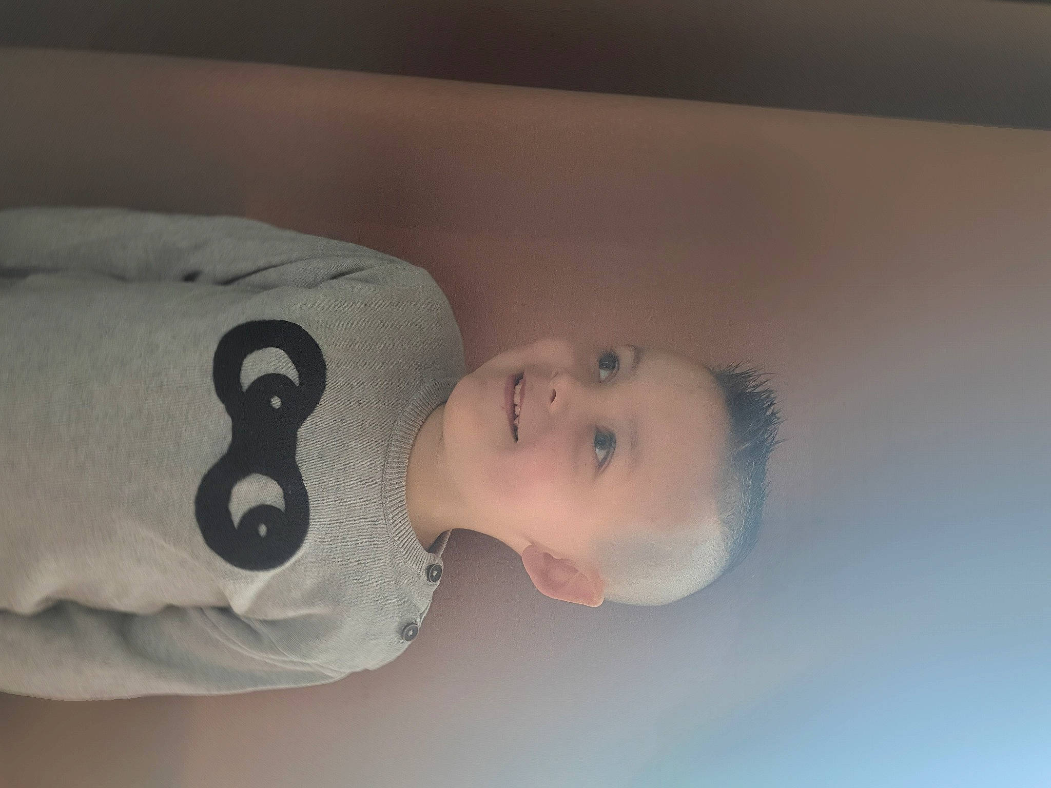 Malone participe au concours pour gagner de l'argent avec cette photo : baby, bedtime, cheek, child, ear, forehead, head, joy, nose, person, room, skin, sleep, toddler