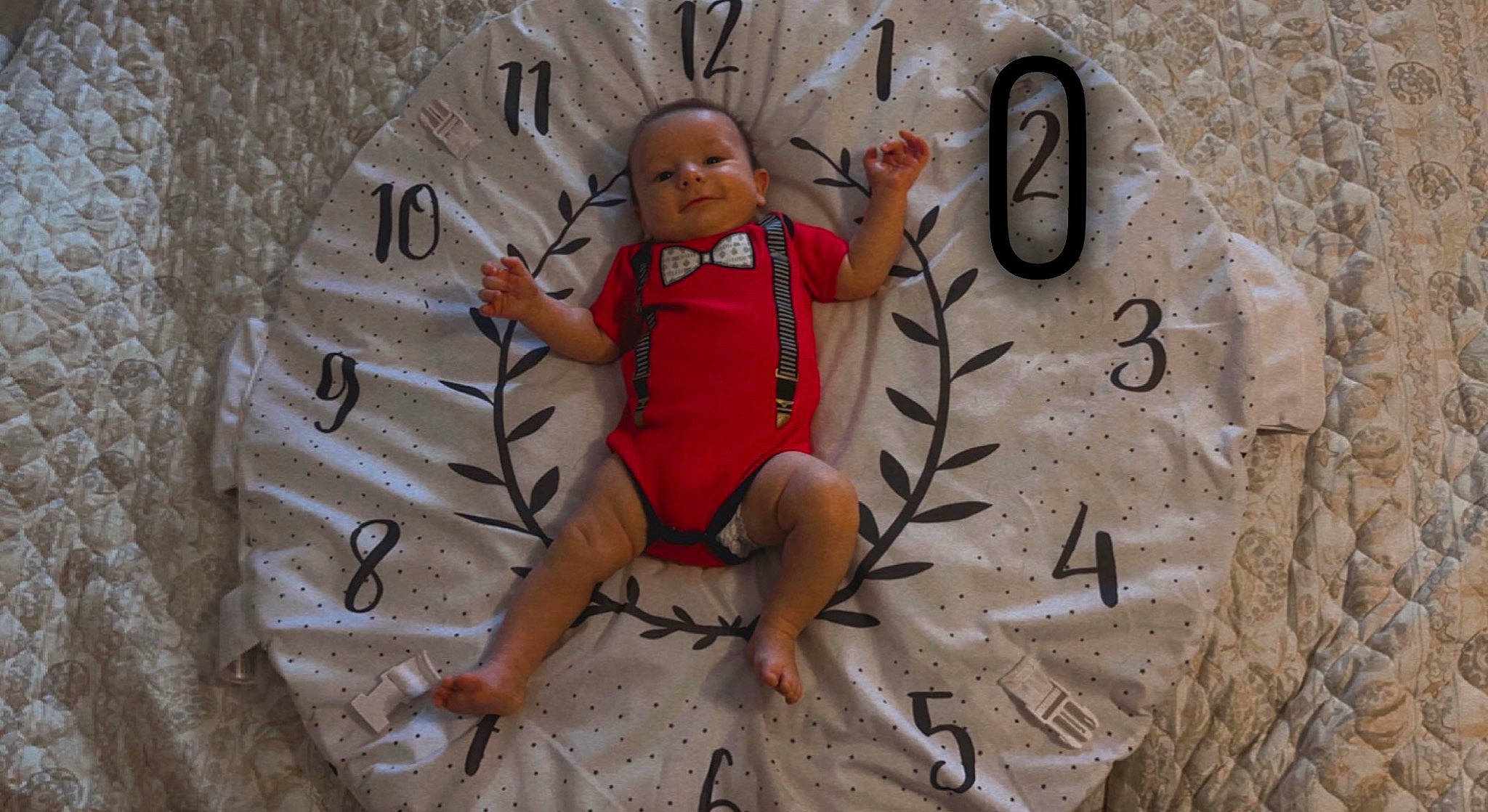 Koen is registered to the contest to win money with this photo: adventure, carmine, climbing, concrete, finger, flesh, flooring, font, foot, fun, happy, leisure, person, recreation, rock, sand, shorts, sport_climbing, toddler, wall