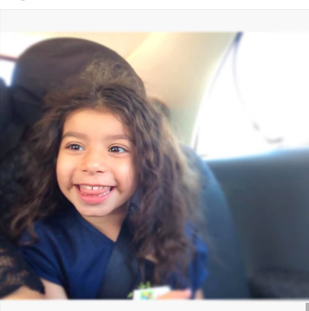 Ayline a rejoint le concours — aidez-le/la à gagner de superbes lots ! beauty, child, chin, cool, eye, eyebrow, face, facial_expression, forehead, fun, hair, hairstyle, happy, head, joy, nose, person, selfie, skin, sky