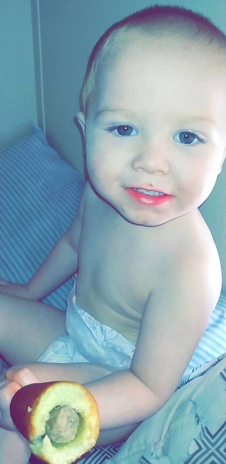 Thomas joined the competition — help win amazing prizes! apple, arm, baby, chest, eyelash, finger, flash_photography, fruit, happy, iris, jaw, mouth, neck, nectarines, nose, peach, person, skin, smile, tableware