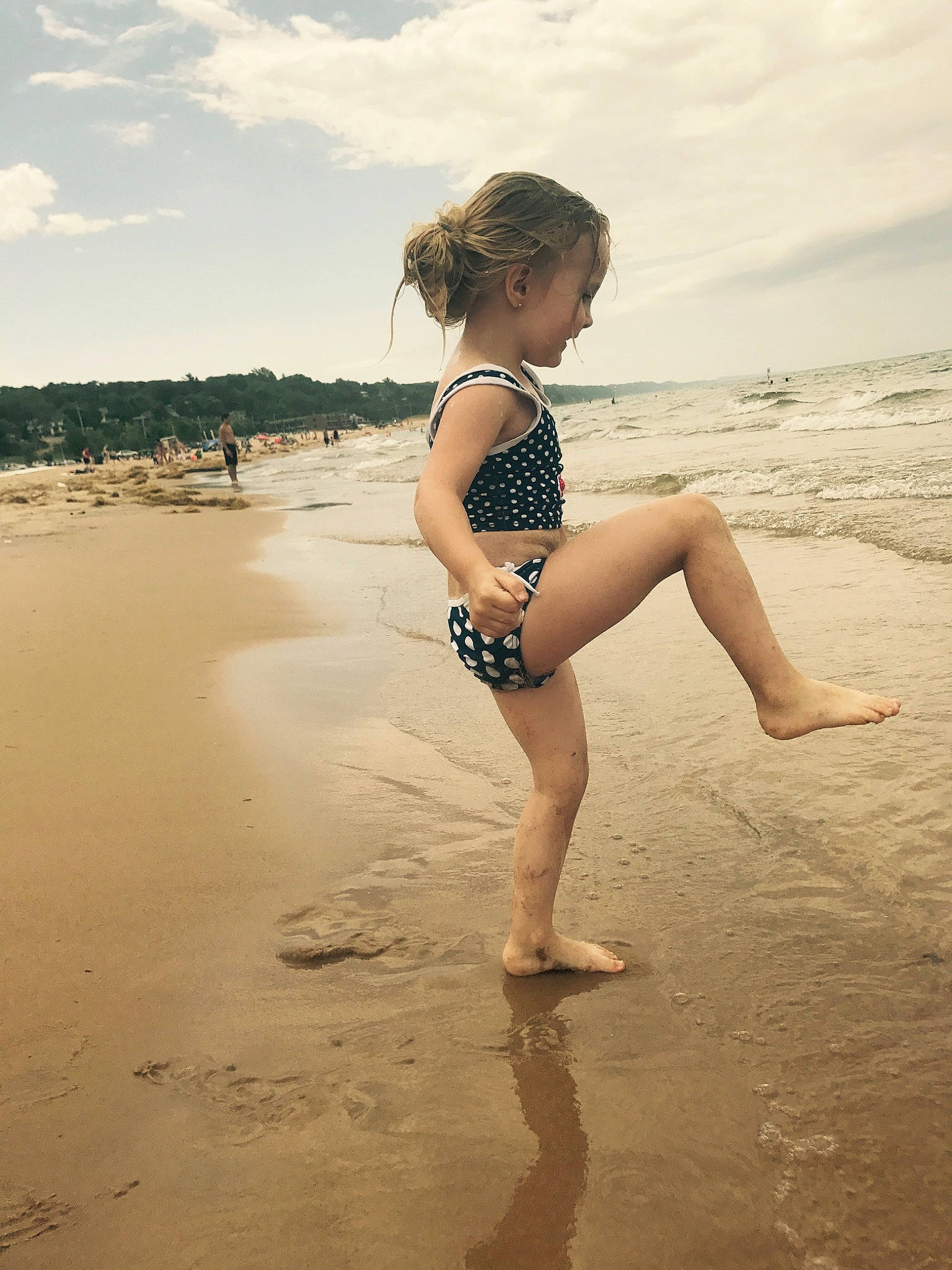 Mackinley is registered to the contest to win money with this photo: barefoot, beach, beauty, child, coast, fun, happy, human_leg, leg, ocean, person, photography, sand, sea, skin, summer, sunlight, swimwear, vacation, water