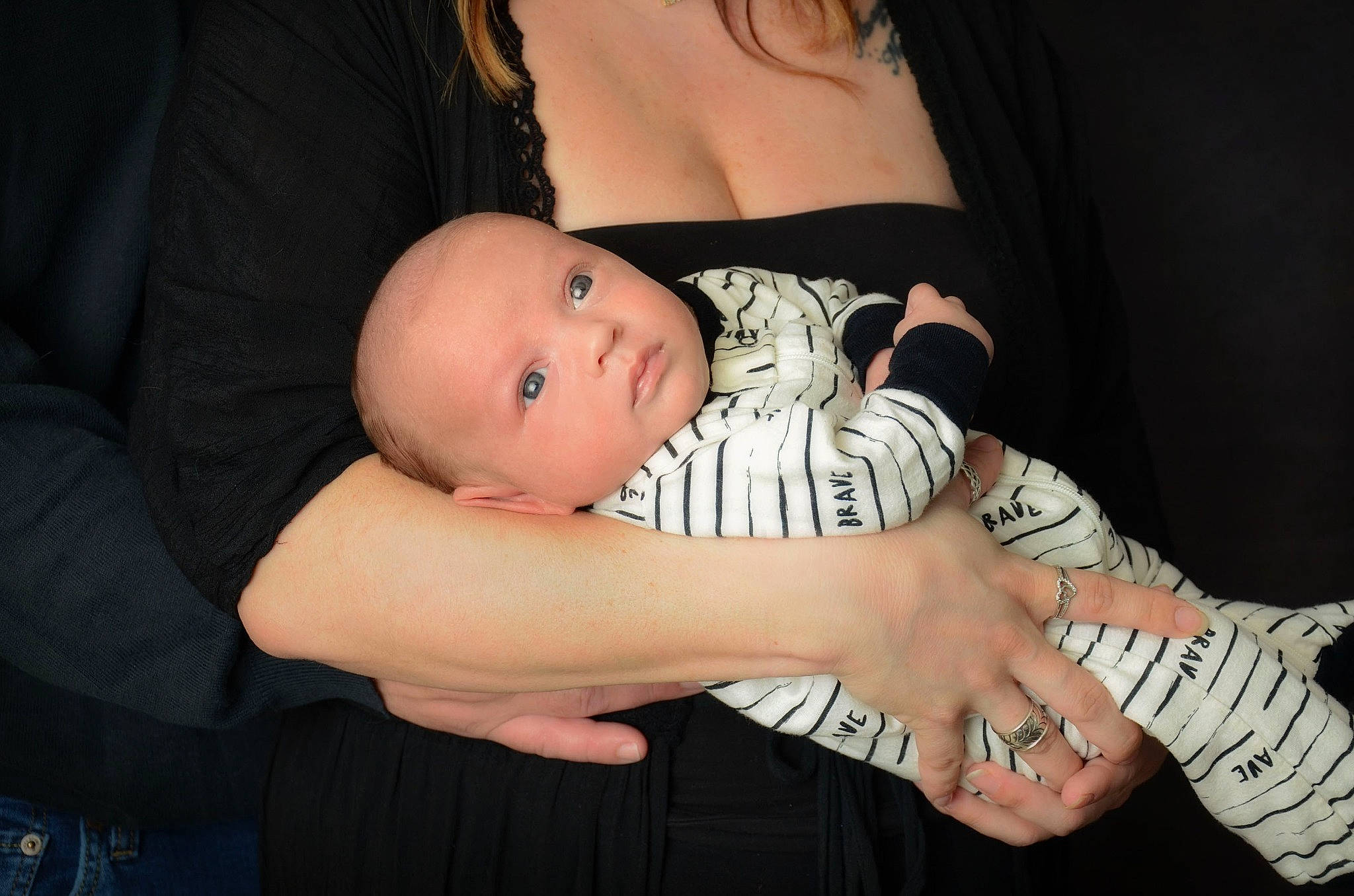 Luca is registered to the contest to win money with this photo: abdomen, arm, baby, baby_toddler_clothing, comfort, elbow, facial_expression, flash_photography, gesture, human_body, joint, knee, leg, nail, person, shoulder, skin, stomach, thigh, toddler