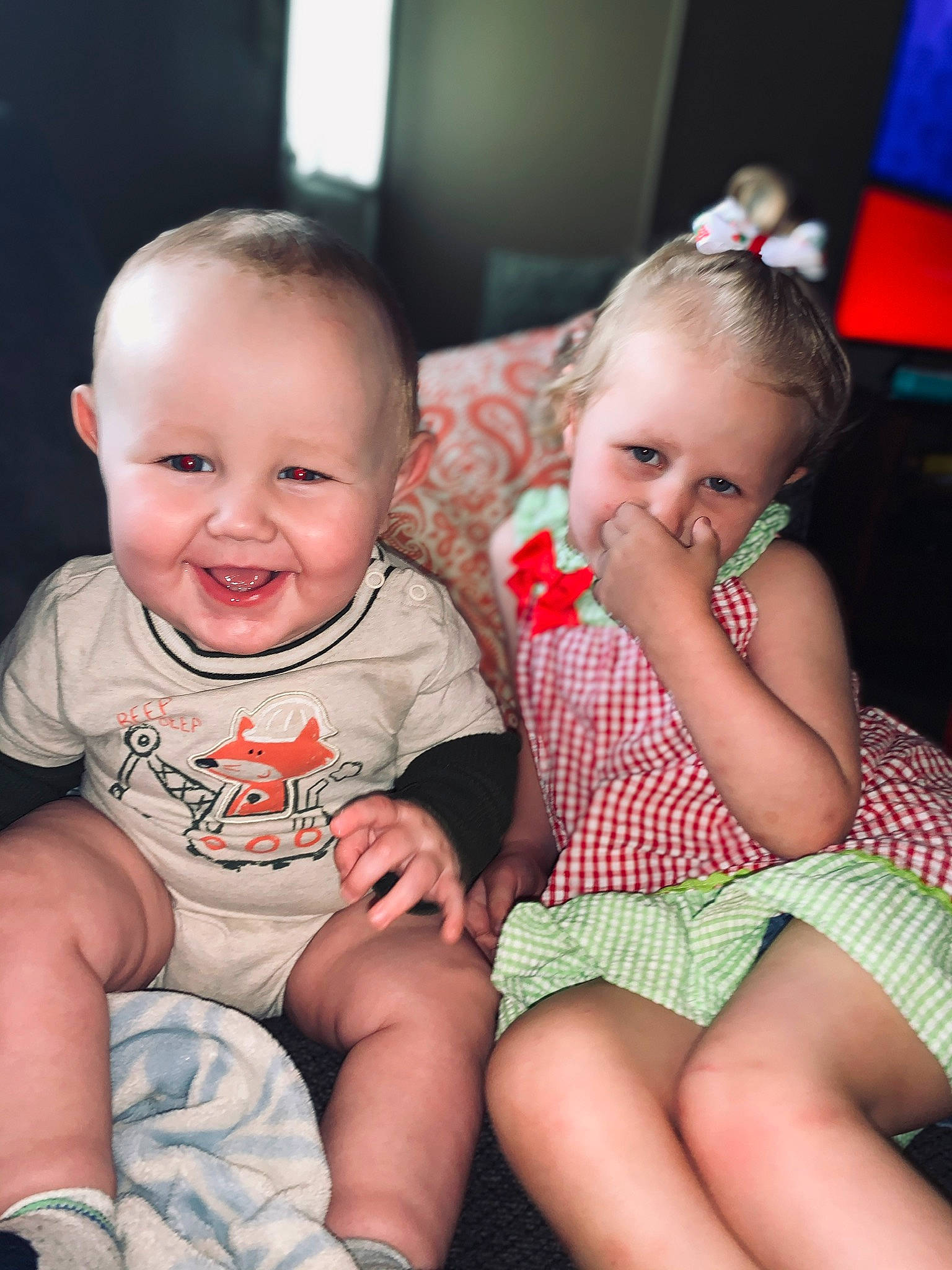 Cullen joined the competition — help win amazing prizes! baby, cheek, child, eye, face, facial_expression, fun, happy, head, interaction, iris, joy, leg, lip, nose, people, person, sitting, skin, smile