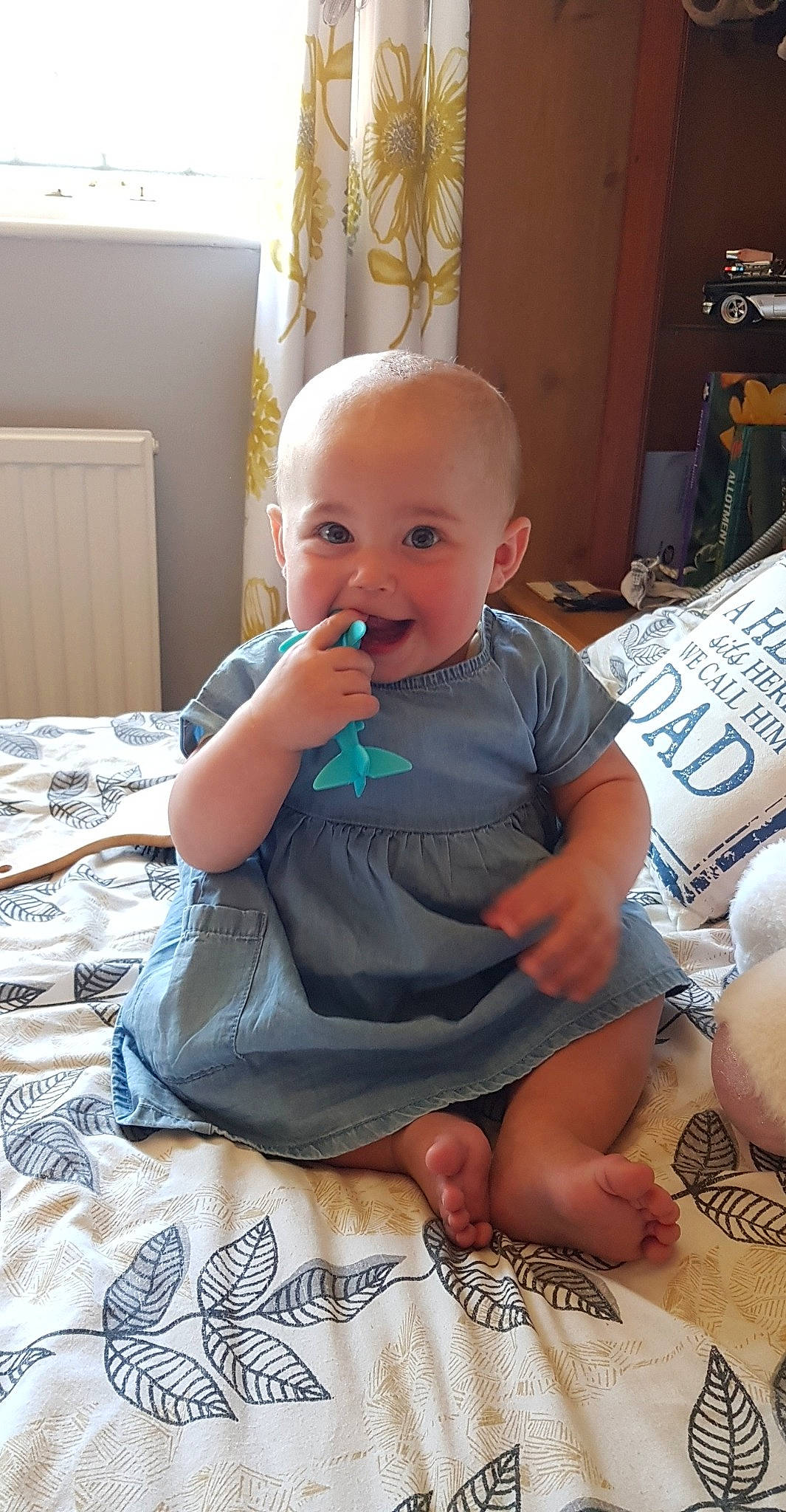 Isla-rose is registered to the contest to win money with this photo: baby, child, leg, person, sitting, toddler