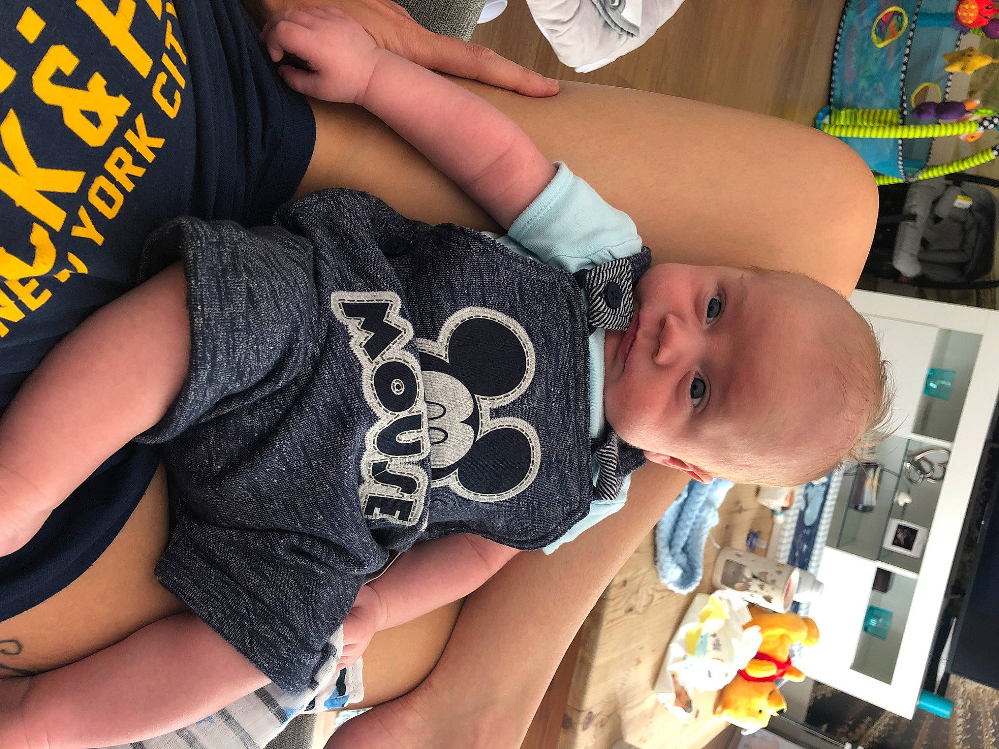 Aston is registered to the contest to win money with this photo: arm, child, leg, person, thigh