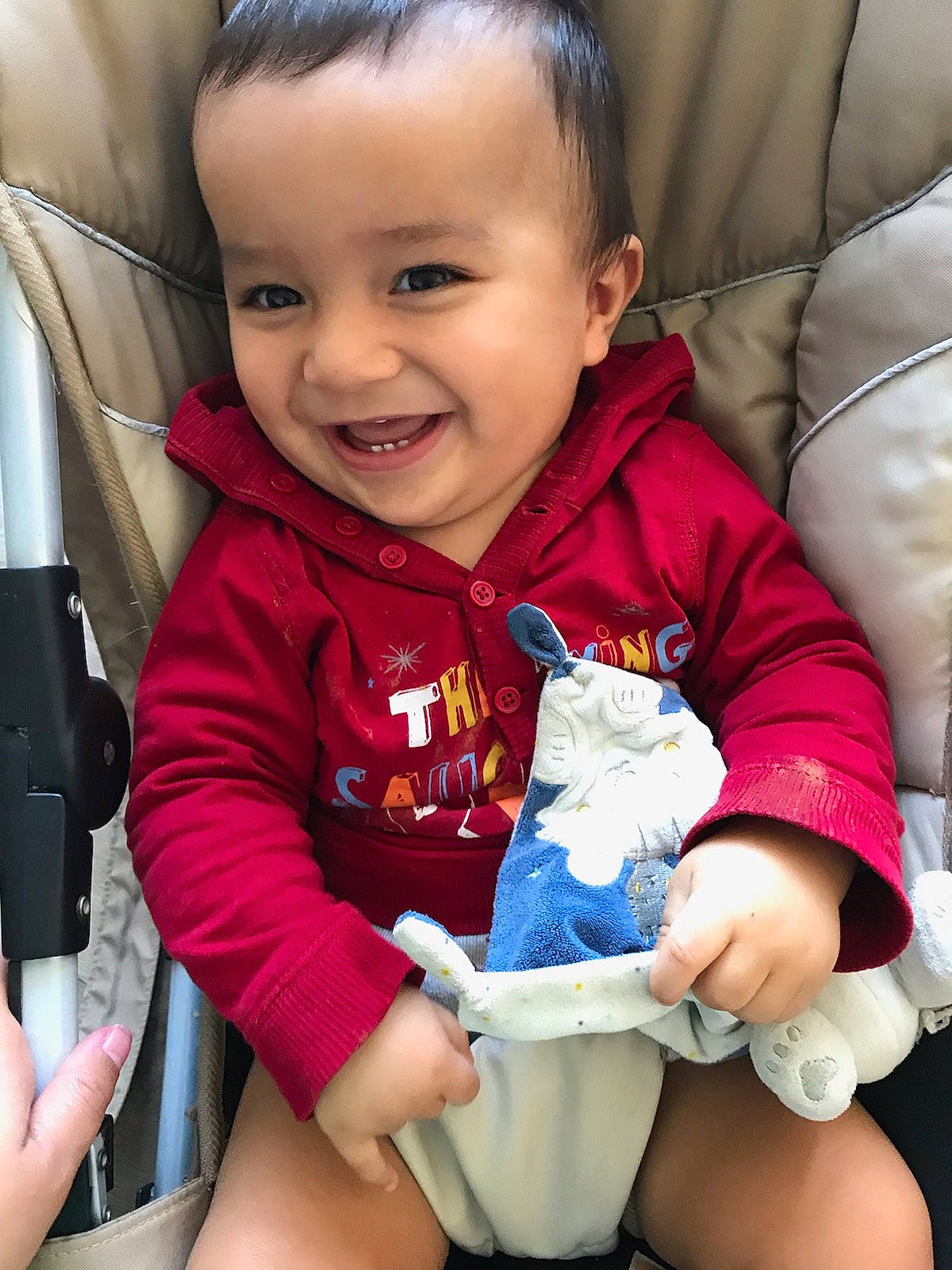 Tuitavake participe au concours pour gagner de l'argent avec cette photo : baby, baby_carriage, baby_products, cheek, child, joy, person, skin, smile, toddler