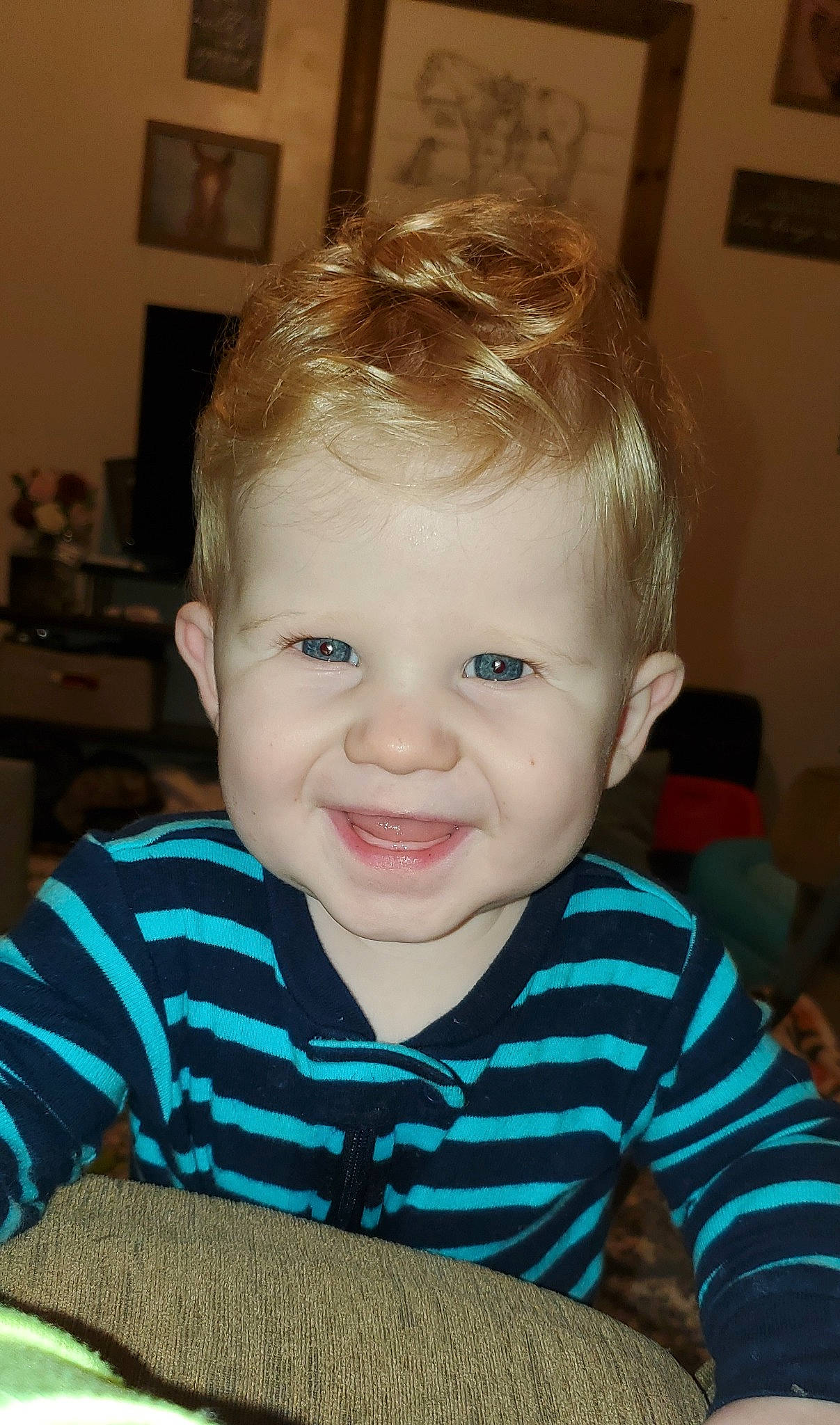 Jaxton is registered to the contest to win money with this photo: baby_toddler_clothing, beauty, cheek, child, chin, ear, eyebrow, eyelash, face, forehead, fun, iris, mammal, nose, person, picture_frame, skin, sleeve, smile, toddler