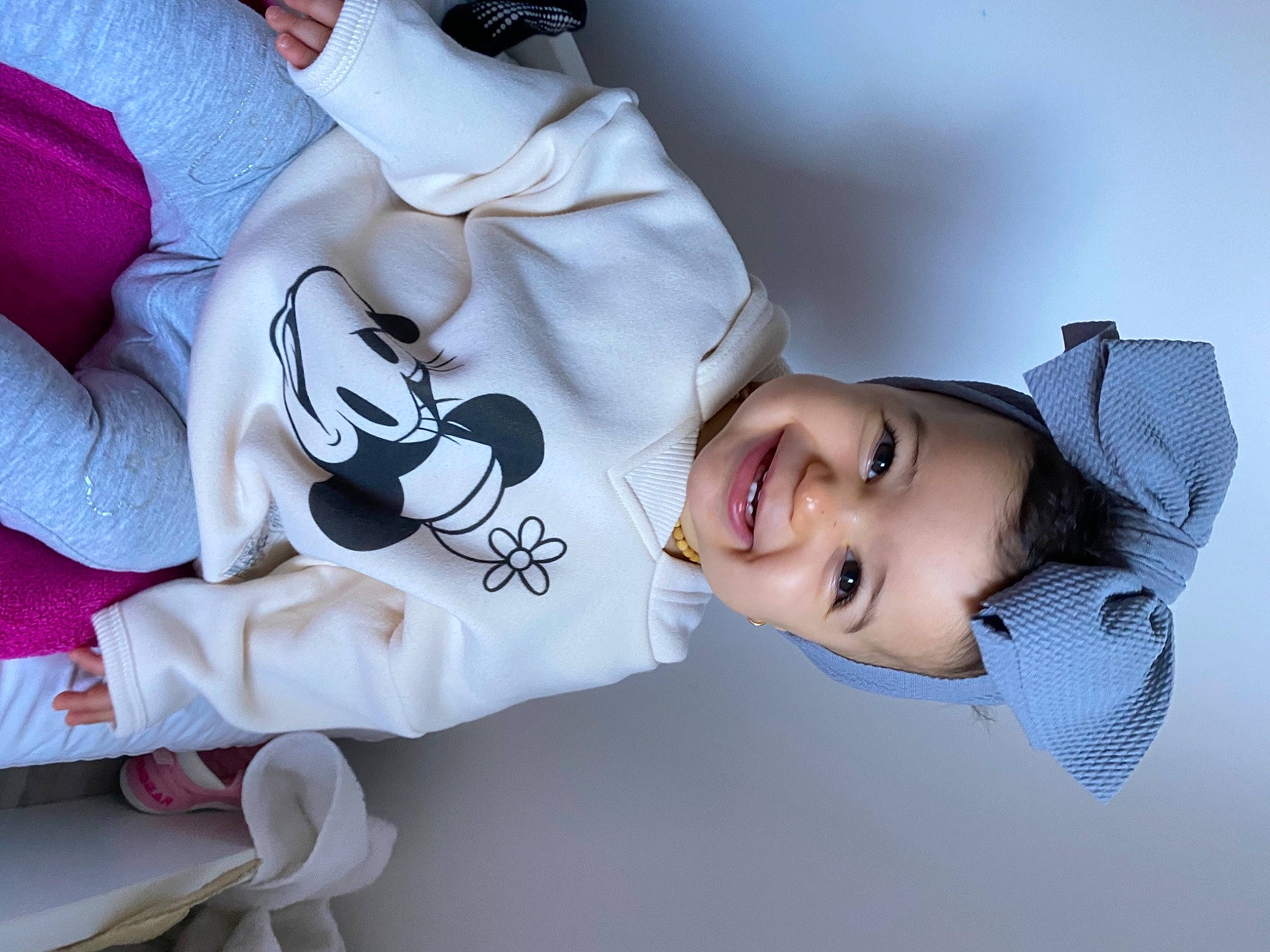 Swaïley a rejoint le concours — aidez-le/la à gagner de superbes lots ! baby, baby_sleeping, beauty, child, comfort, ear, hand, happy, joy, leg, linens, nap, person, photography, plant, product, room, skin, smile, textile