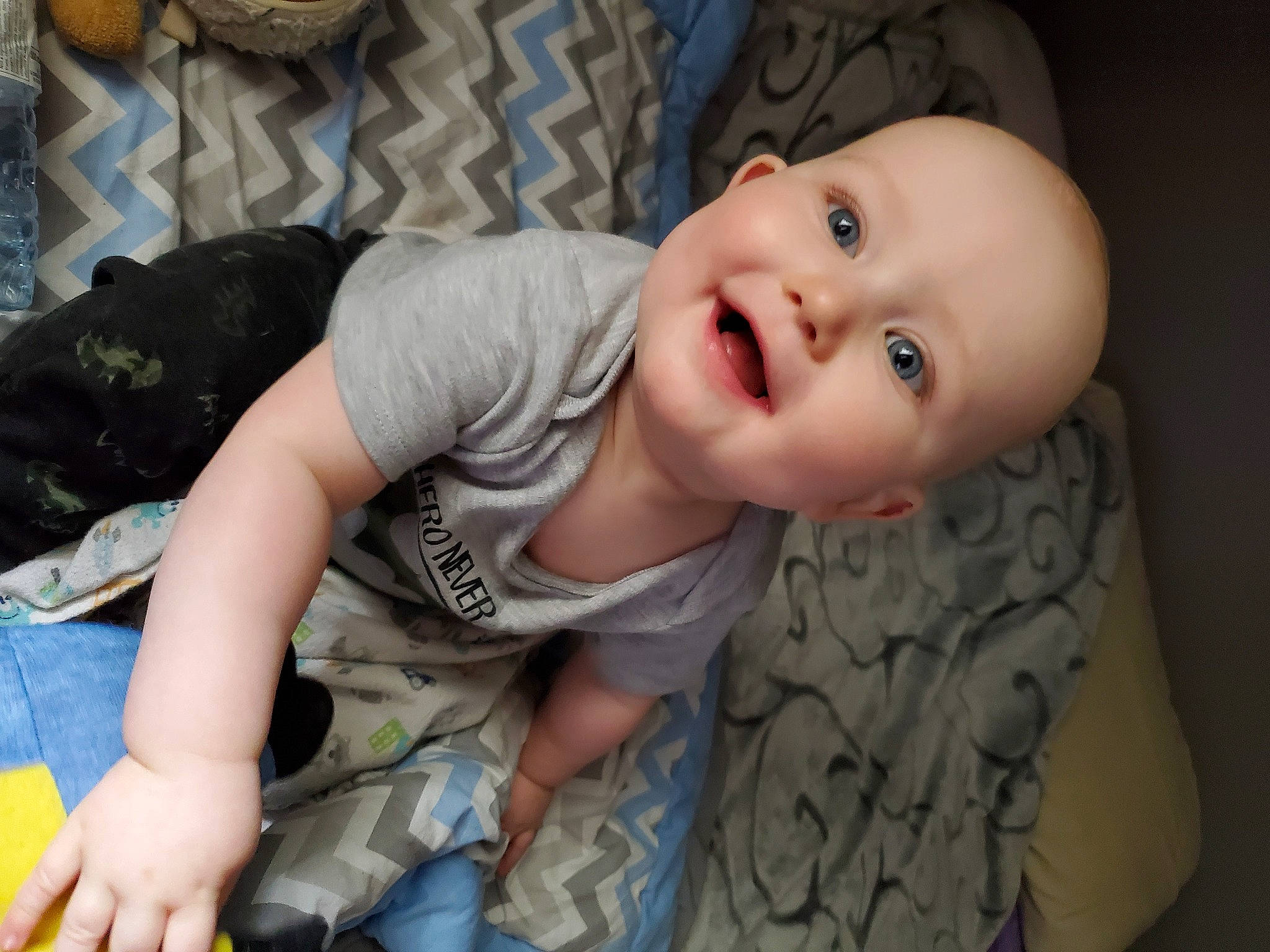 Linkin is registered to the contest to win money with this photo: baby, baby_products, baby_toddler_clothing, cheek, child, comfort, eye, eyelash, flash_photography, fun, gesture, happy, iris, joy, lip, neck, nose, person, skin, sleeve