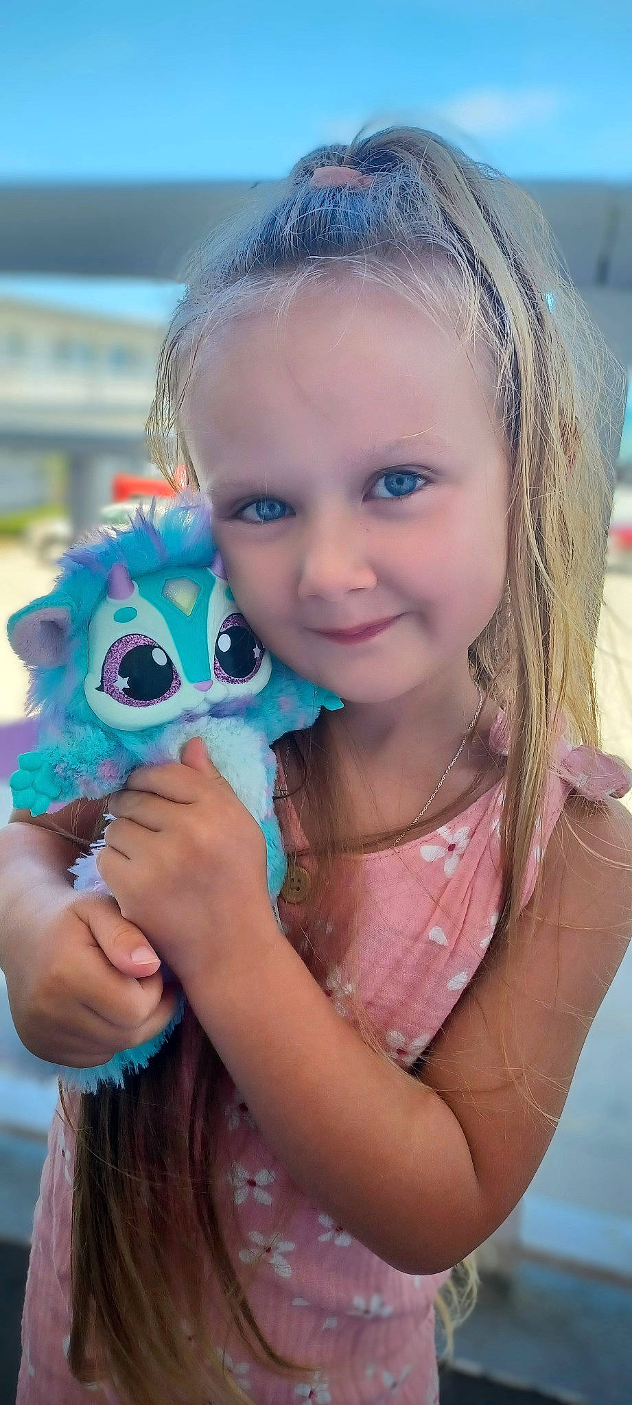 Kennedy is registered to the contest to win money with this photo: child, facial_expression, finger, fun, grass, hair, hand, happy, head, iris, joy, leisure, lip, mouth, nose, person, pink, skin, smile, summer