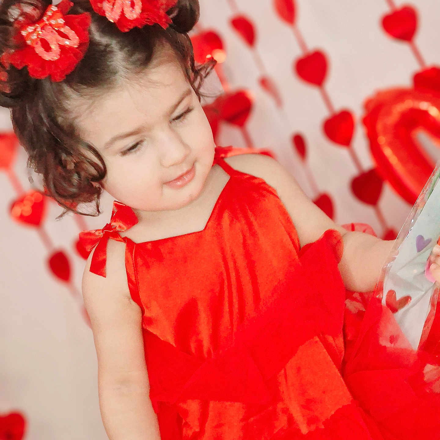 Iqra is registered to the contest to win money with this photo: accessories, angel, balloon, blackhair, bodypart, child, citrusfruit, clothing, costume, dahlia, dress, earring, eveningdress, face, fashion, female, finger, flower, flowerarrangement, flowerbouquet