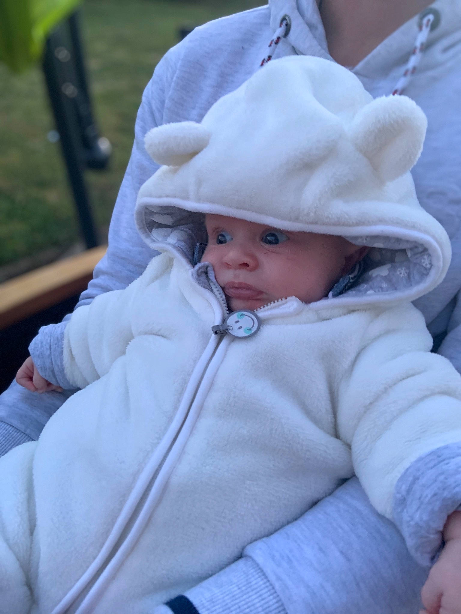 Timéo a rejoint le concours — aidez-le/la à gagner de superbes lots ! baby, bonnet, child, hat, headgear, headwear, person, skin, smile, toddler, winter