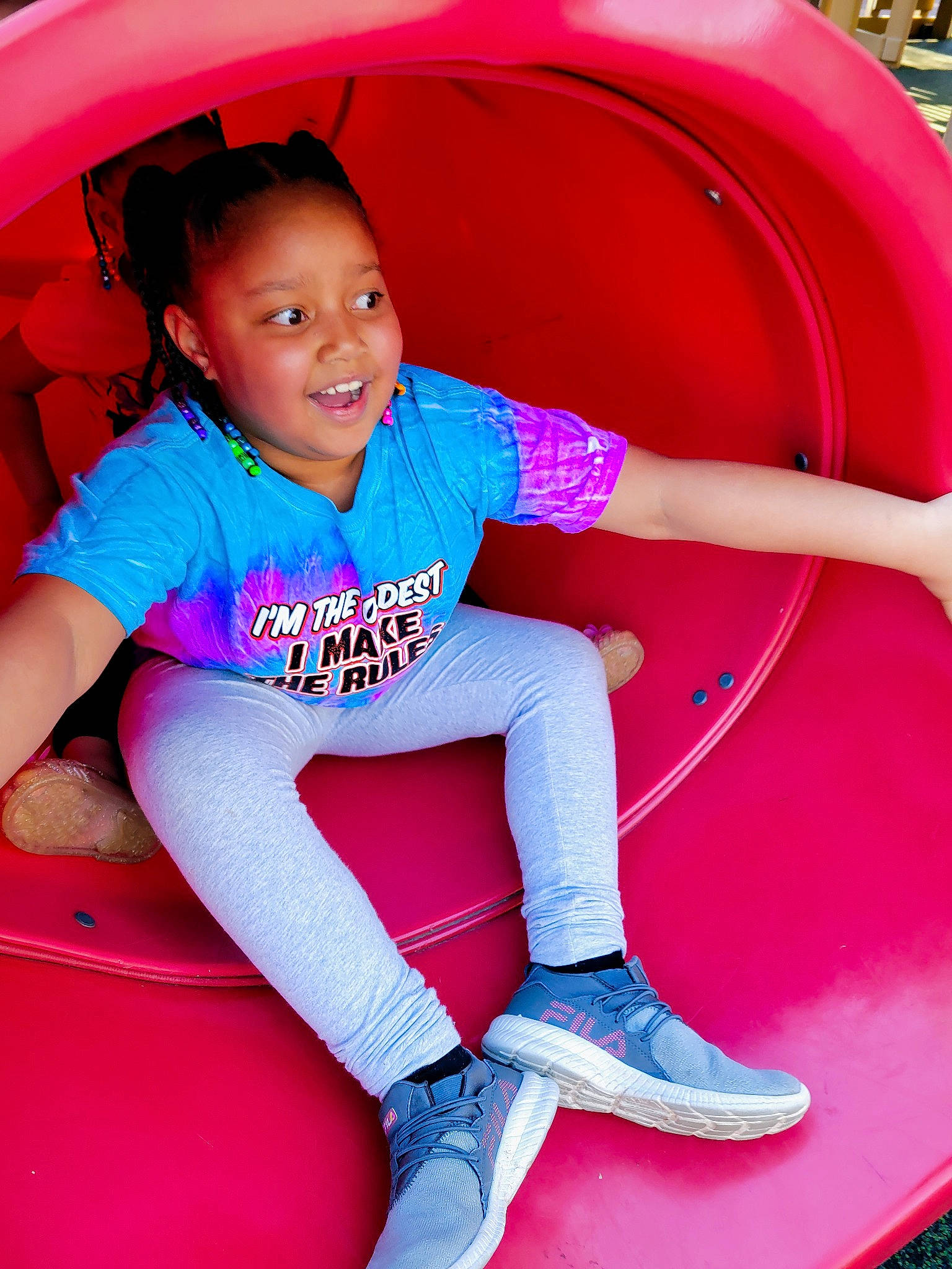 Layla is registered to the contest to win money with this photo: cool, eye, flash_photography, footwear, fun, happy, hood, joy, knee, leg, leisure, magenta, person, pink, purple, red, shoe, shorts, smile, sneakers
