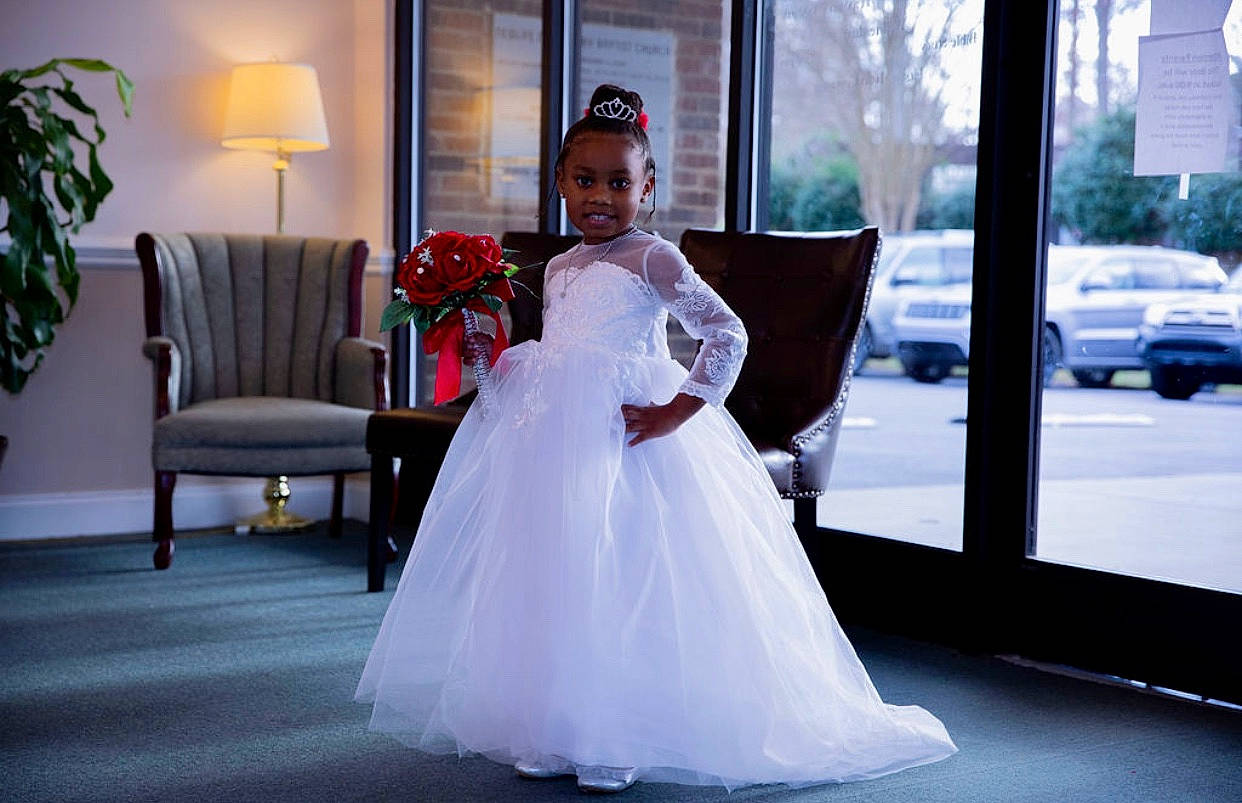 Londyn joined the competition — help win amazing prizes! bridal_accessory, bridal_clothing, bride, ceremony, clothing, dress, event, fashion, formal_wear, gown, headpiece, joint, joy, marriage, person, photograph, shoulder, tradition, veil, wedding