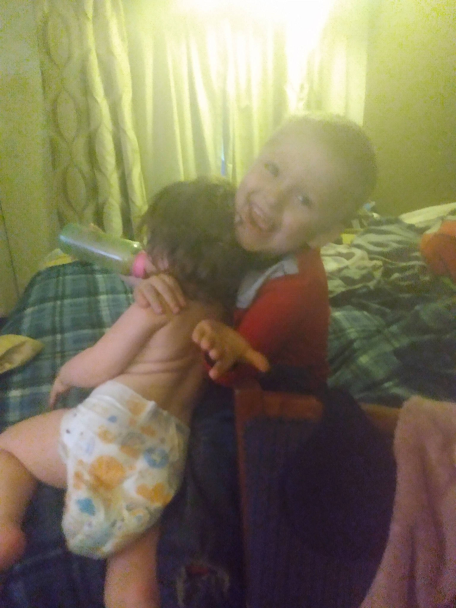 Victor is registered to the contest to win money with this photo: baby, comfort, eye, facial_expression, finger, fun, hairstyle, happy, head, human_body, joy, lap, leg, mouth, muscle, person, shoulder, skin, smile, toddler