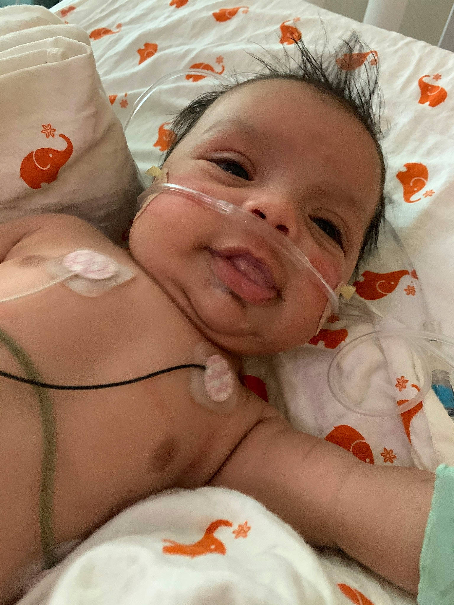 Carlos is registered to the contest to win money with this photo: baby, bedtime, birth, child, childbirth, person, skin