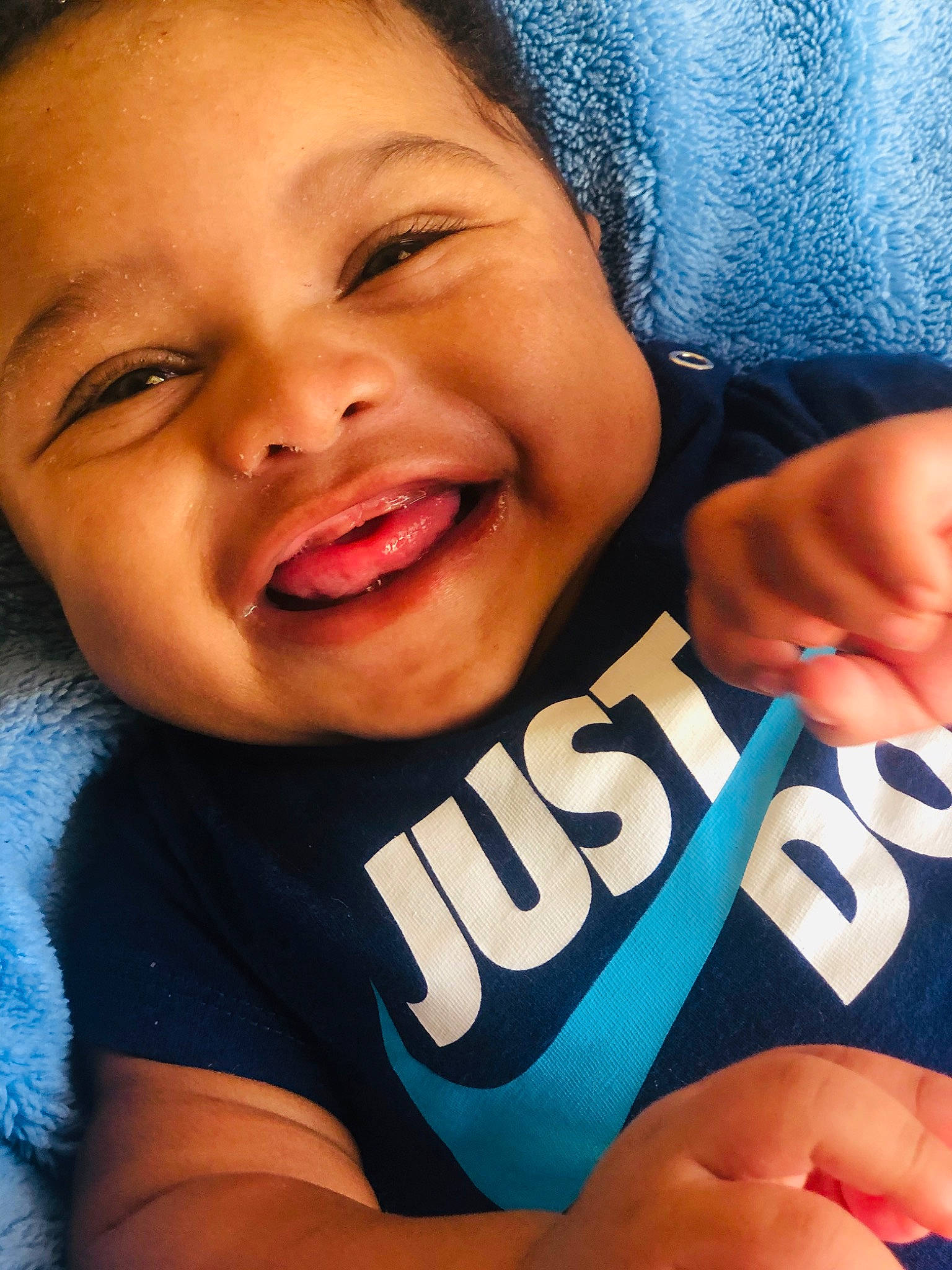 Kamerin is registered to the contest to win money with this photo: baby, cheek, child, cool, face, facial_expression, finger, fun, gesture, happy, joy, laugh, mouth, nose, person, skin, smile, thumb, toddler