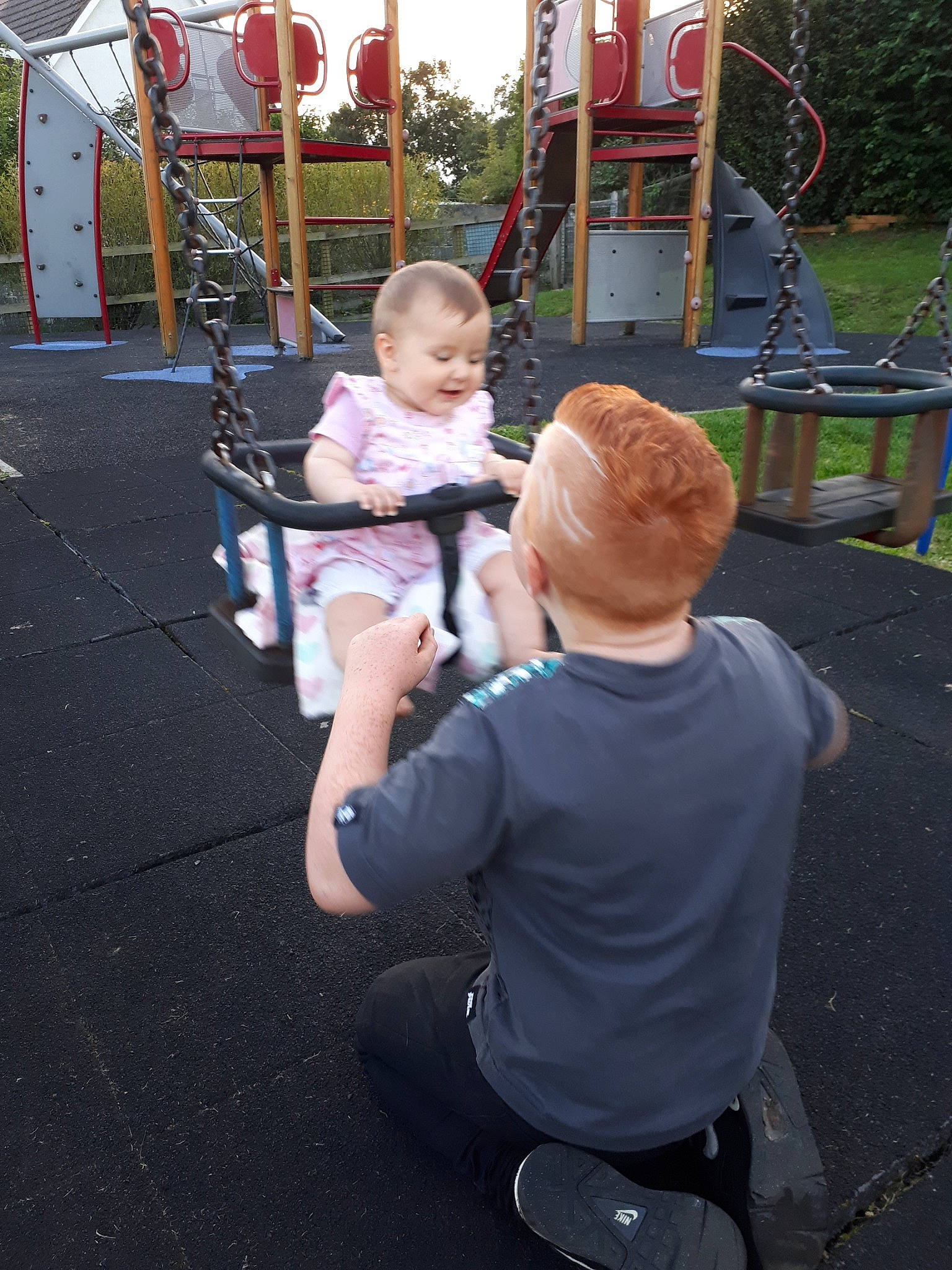 Mckenzie is registered to the contest to win money with this photo: