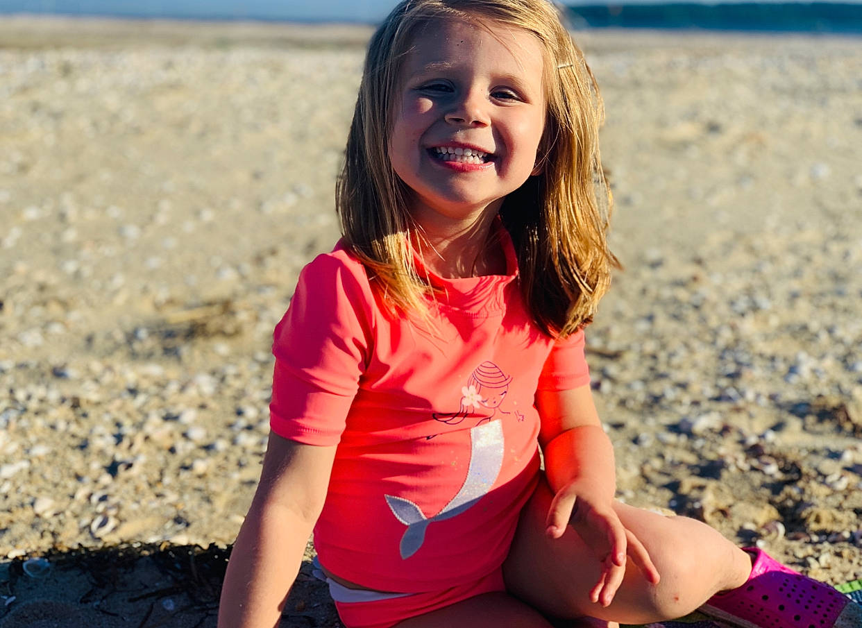Ellieanna is registered to the contest to win money with this photo: beach, beauty, blond, child, child_model, fun, happy, joy, long_hair, people_in_nature, person, photography, play, sand, sea, sitting, smile, summer, surfer_hair, toddler