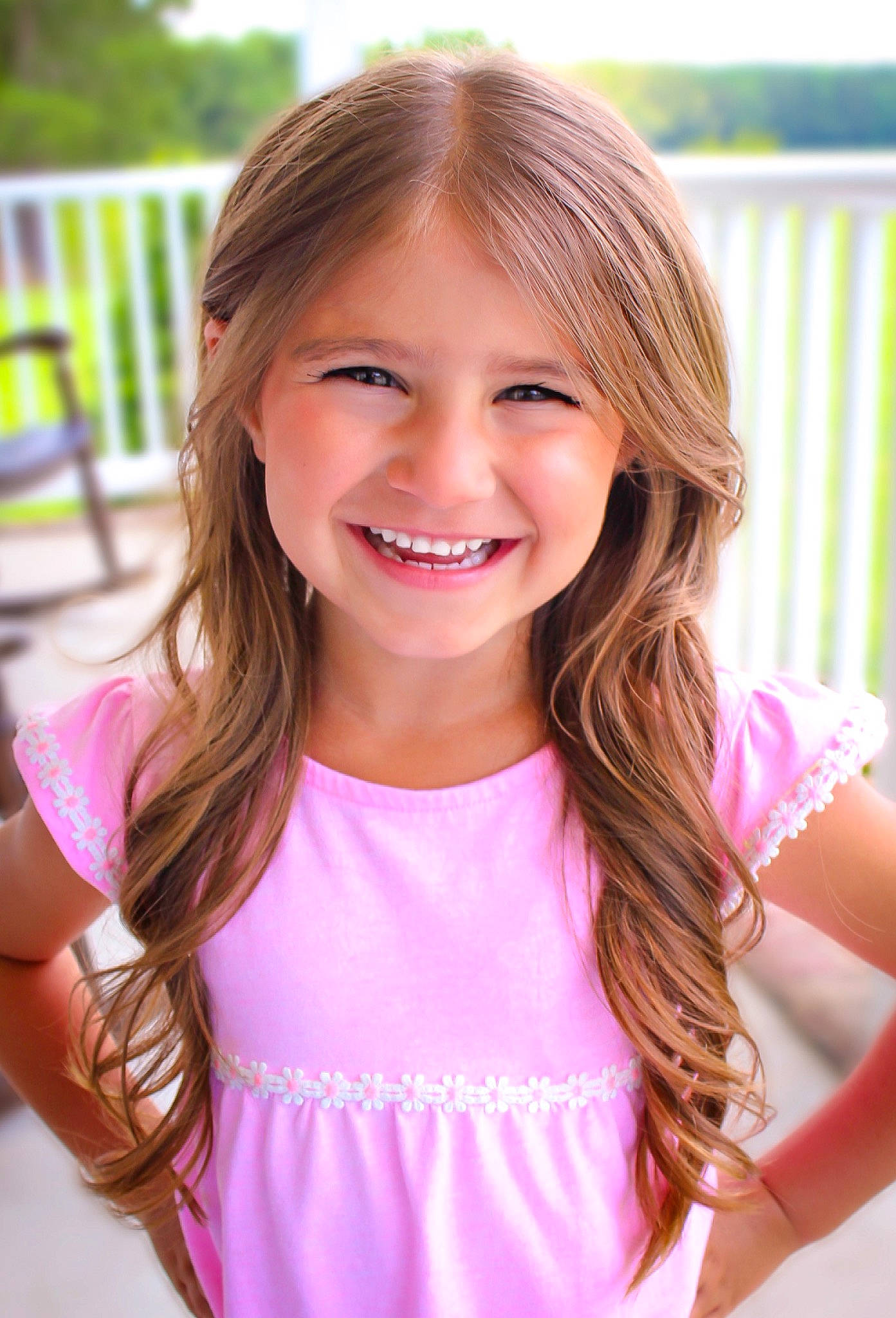 Kendall is registered to the contest to win money with this photo: blond, brown_hair, cheek, eyelash, fun, grass, hair, hairstyle, happy, iris, joy, leisure, lip, long_hair, magenta, people_in_nature, person, pink, shoulder, skin