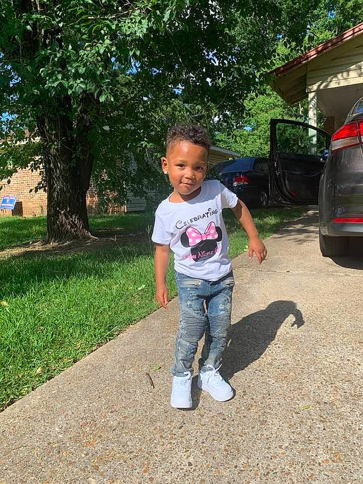 Deshawn joined the competition — help win amazing prizes! car, child, family_car, fun, person, style, summer, toddler, tree, vacation, vehicle