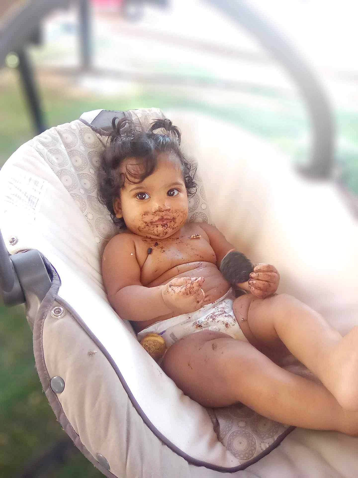 Marianna is registered to the contest to win money with this photo: abdomen, baby, baby_products, barefoot, chair, chest, child, comfort, event, foot, fun, grass, happy, jewellery, leisure, nail, person, sitting, skin, thumb