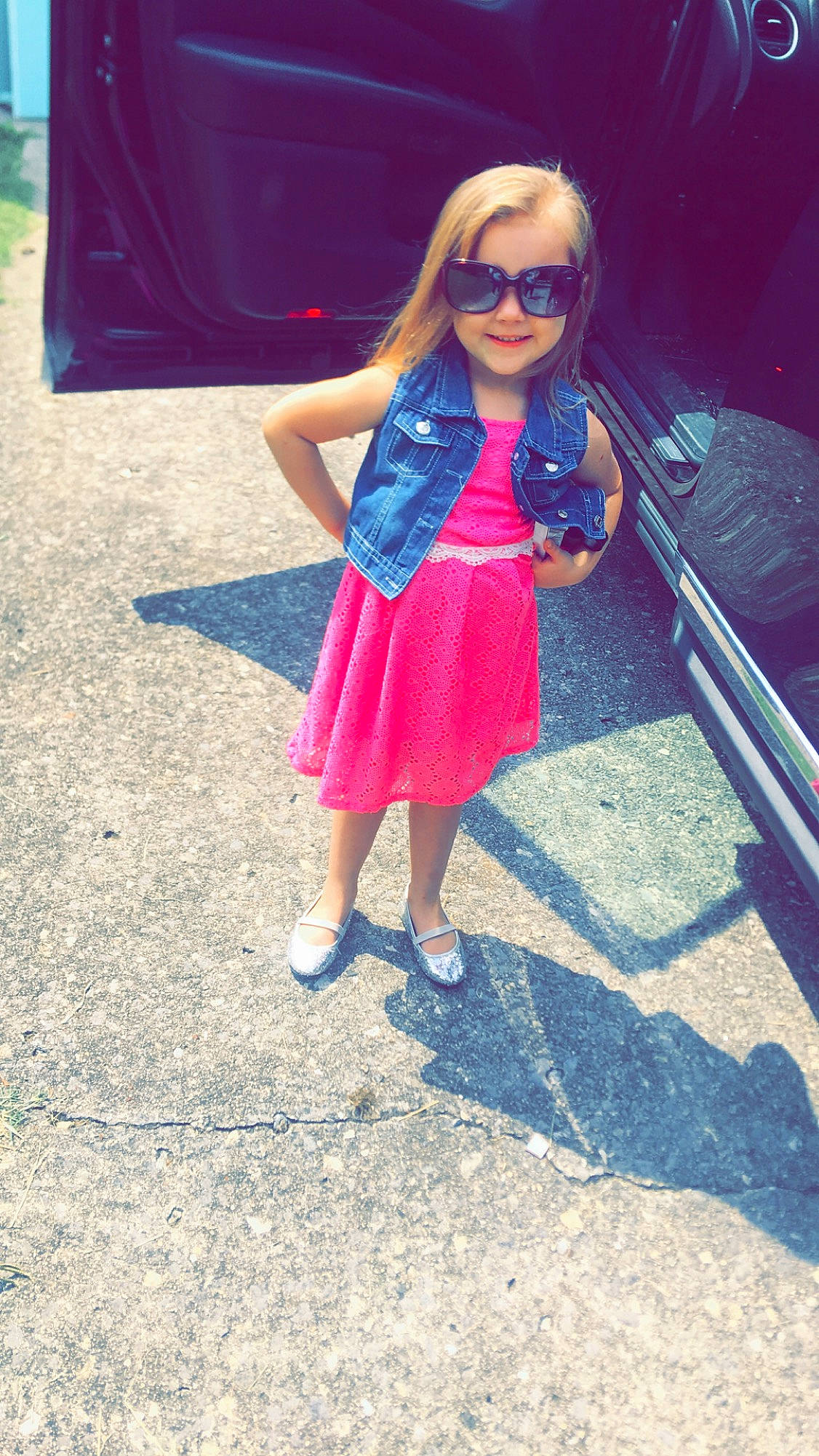 Khloe is registered to the contest to win money with this photo: barbie, blond, cool, denim, doll, dress, eyewear, fashion, fawn, fun, glasses, jeans, joy, long_hair, magenta, person, pink, shoe, summer, sunglasses