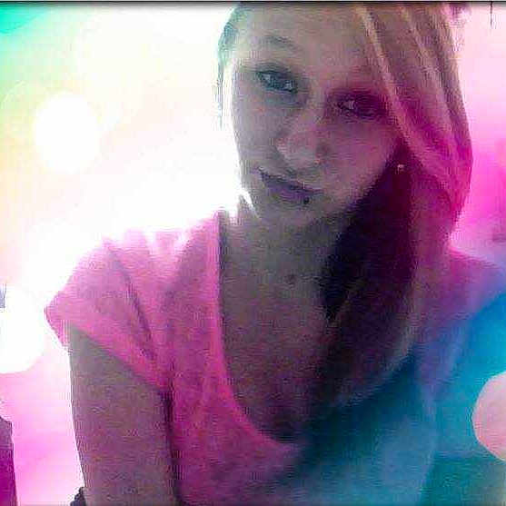 Léa participe au concours pour gagner de l'argent avec cette photo :