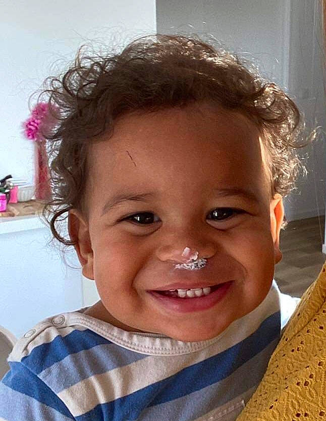 Mady participe au concours pour gagner de l'argent avec cette photo : baby, cheek, chin, ear, eyebrow, eyelash, face, forehead, hairstyle, happy, iris, jaw, joy, lip, mouth, neck, nose, person, skin, smile