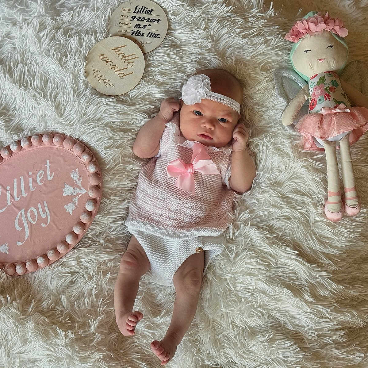 Lilliet is registered to the contest to win money with this photo: baby, birthdaycake, bonnet, cake, clothing, cream, cushion, doll, face, furniture, hat, head, homedecor, newborn, person, photography, plate, portrait, tape, toy