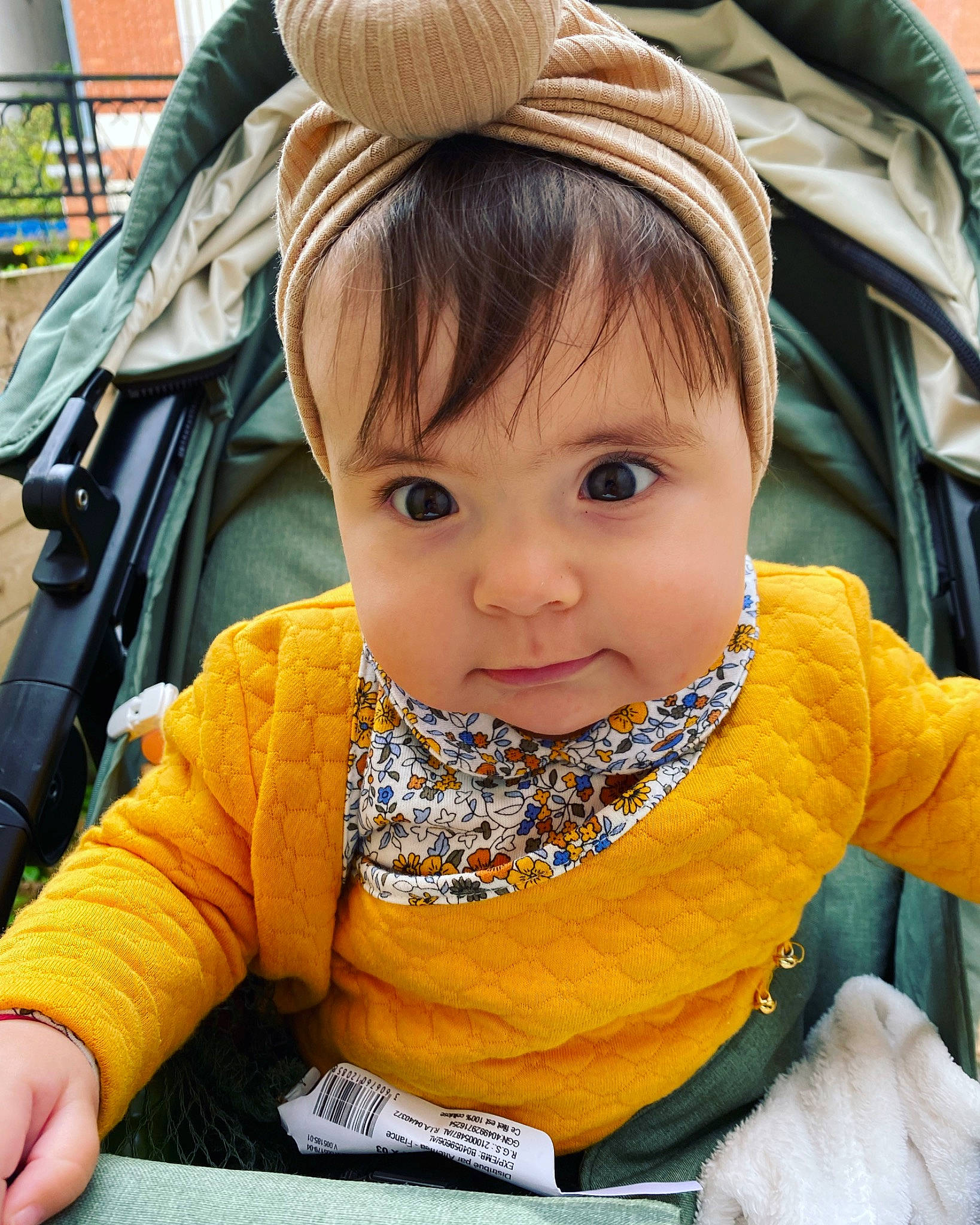 Felicia participe au concours pour gagner de l'argent avec cette photo : baby, beauty, cheek, child, chin, cool, eyelash, finger, hairstyle, happy, head, human, iris, mouth, nose, person, photograph, product, skin, toddler