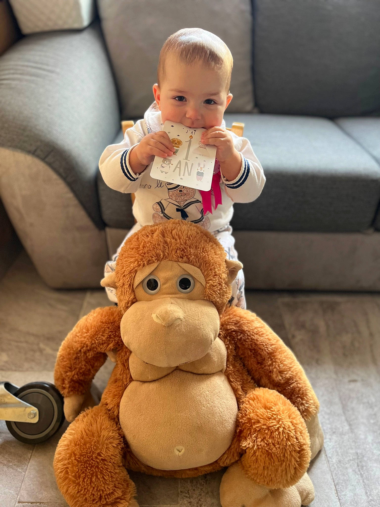 Lelya participe au concours pour gagner de l'argent avec cette photo : arm, baby, baby_toddler_clothing, cheek, child, comfort, eye, face, happy, head, mammal, person, primate, skin, stuffed_toy, teddy_bear, textile, thigh, thumb, toddler