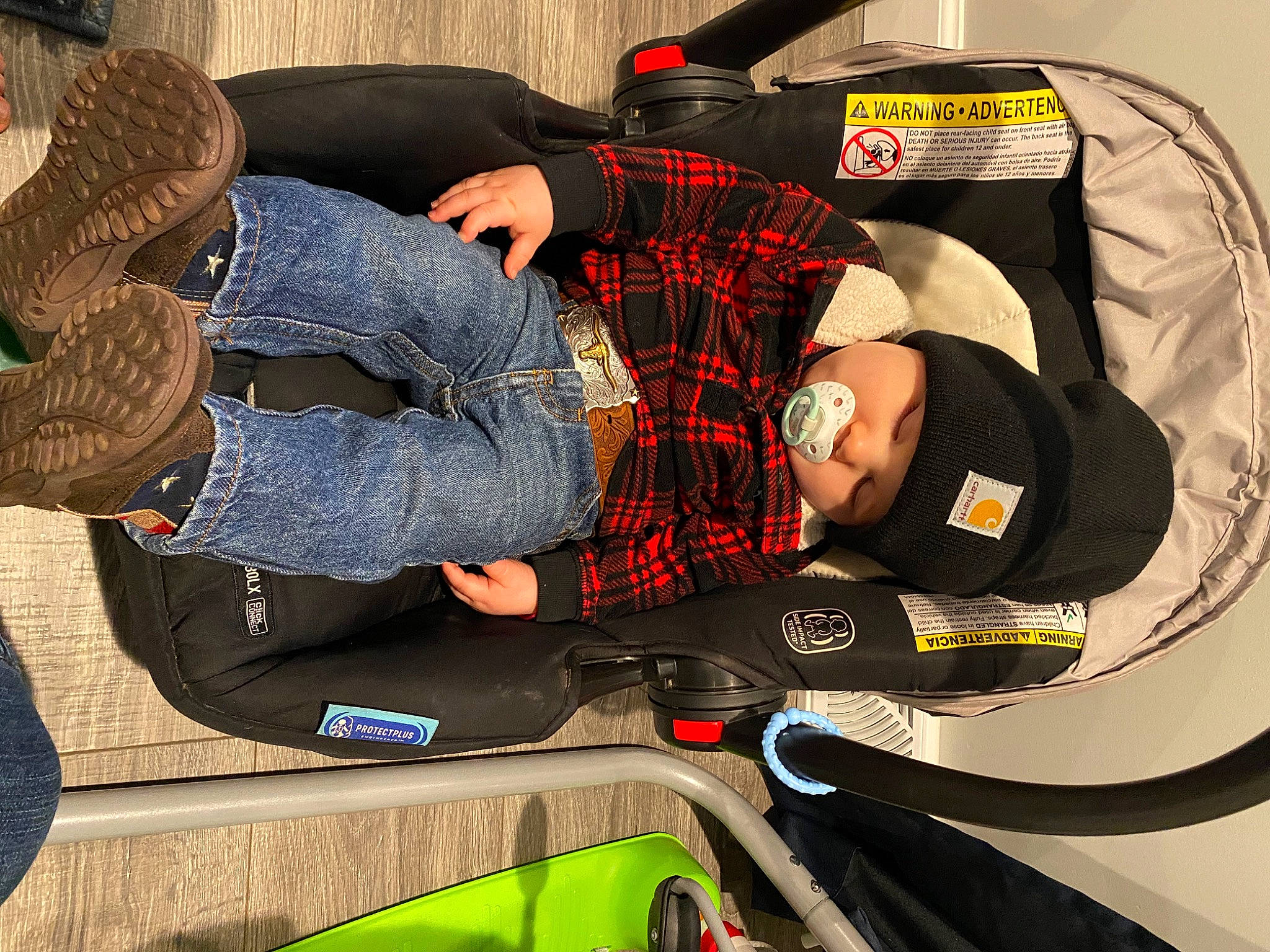 Westin is registered to the contest to win money with this photo: auto_part, automotive_design, bag, carmine, comfort, fashion_accessory, fictional_character, headwear, human_leg, luggage_and_bags, pattern, person, personal_protective_equipment, plaid, shoe, sleeve, sneakers, sports_gear, sportswear, street_fashion