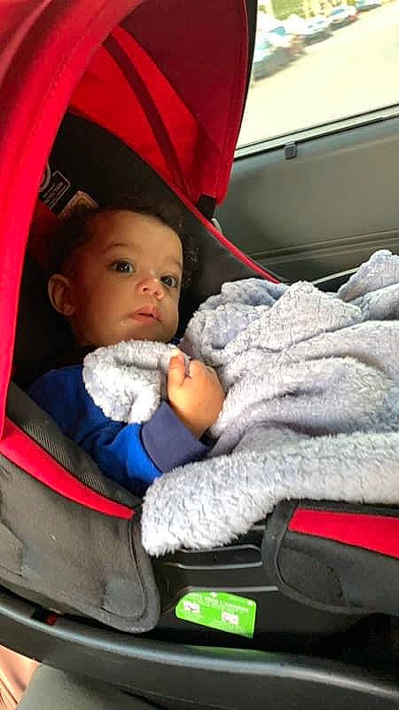 Nala a rejoint le concours — aidez-le/la à gagner de superbes lots ! baby, baby_carriage, baby_in_car_seat, baby_products, car_seat, child, person, product, seat_belt, toddler