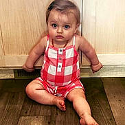 Addison Rose is registered to the contest to win money with this photo: