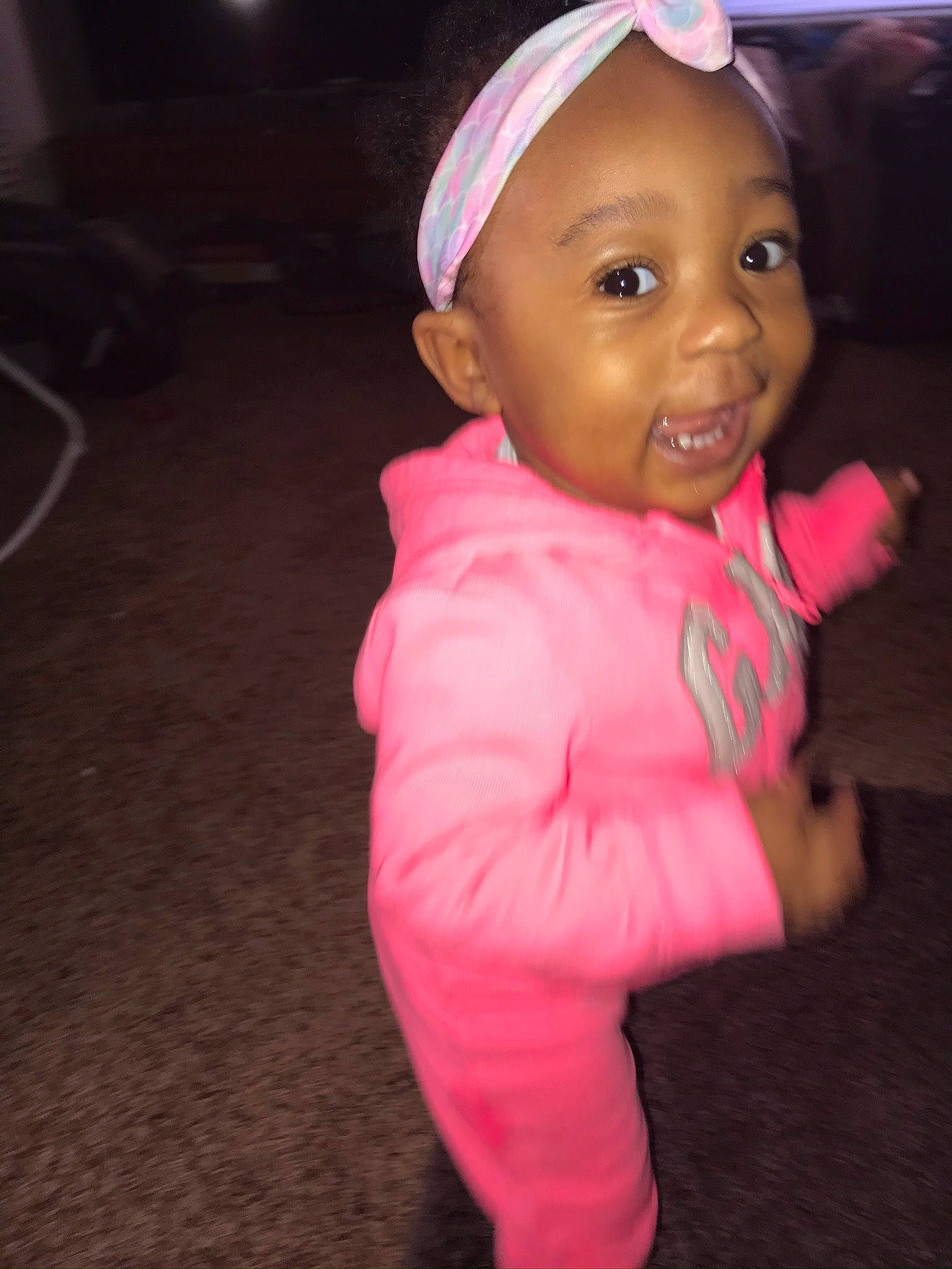 Amilliana is registered to the contest to win money with this photo: baby, beauty, cheek, child, cool, eye, face, forehead, fun, hair_accessory, happy, head, headband, headgear, lip, magenta, person, pink, skin, smile