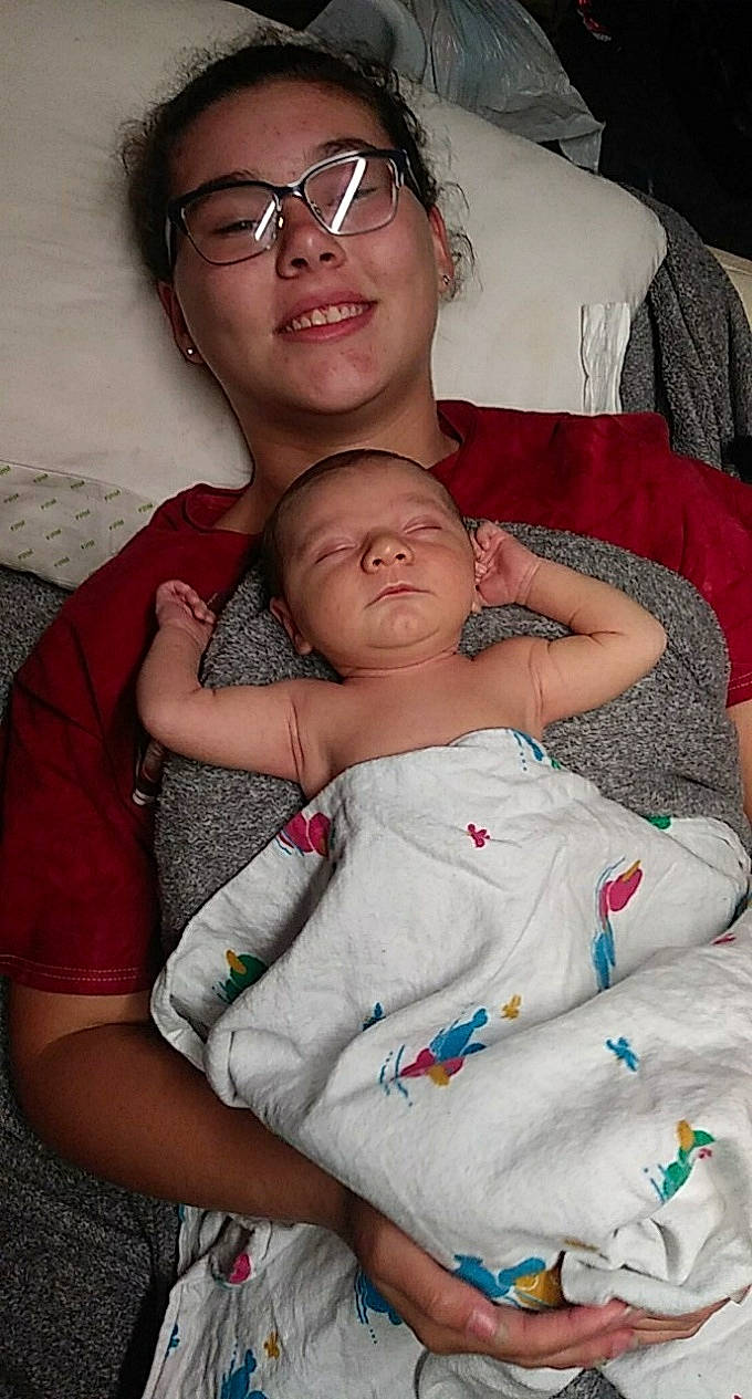 Aeson is registered to the contest to win money with this photo: baby, cheek, child, eye, glasses, hug, mother, person, skin, smile, toddler