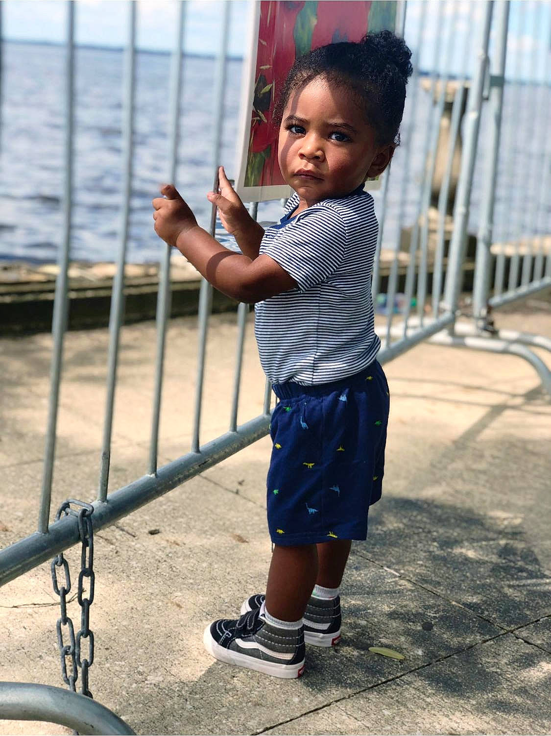 Imari is registered to the contest to win money with this photo: child, male, people, person, smile, snapshot, toddler, tourism, vacation