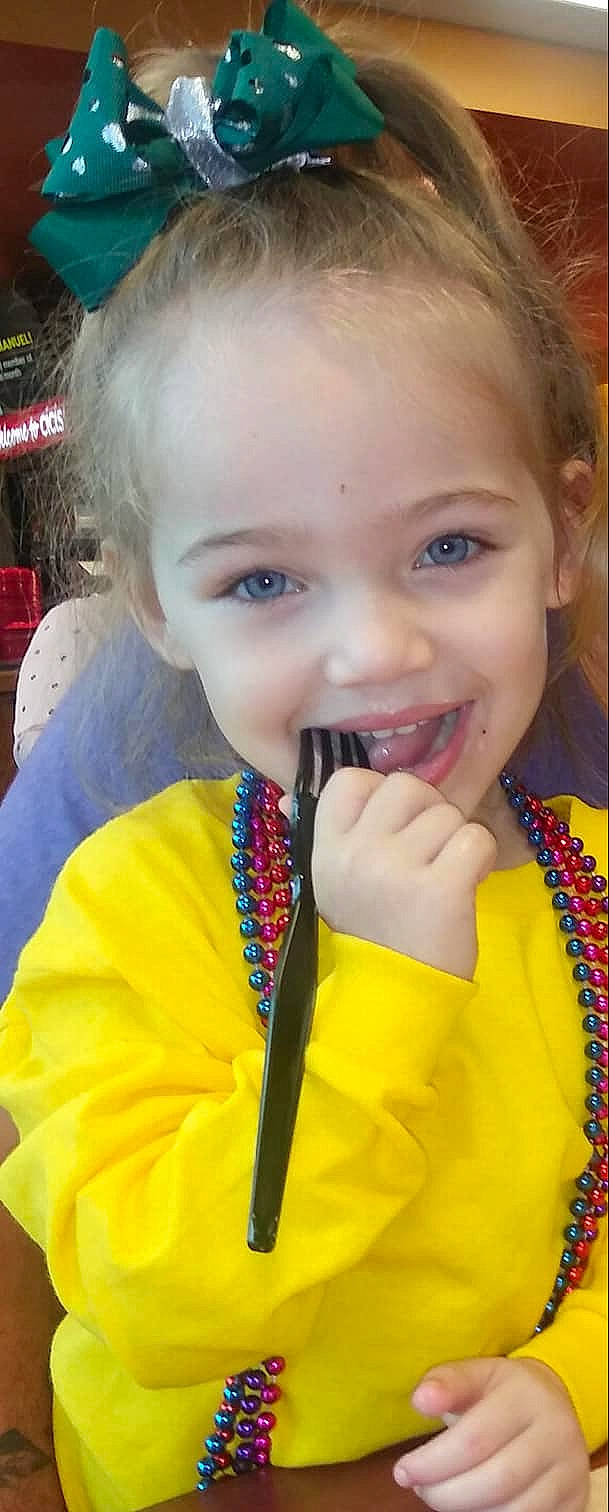 Serenity is registered to the contest to win money with this photo: child, child_model, eye, face, joy, lip, mouth, nose, person, play, smile, toddler, yellow