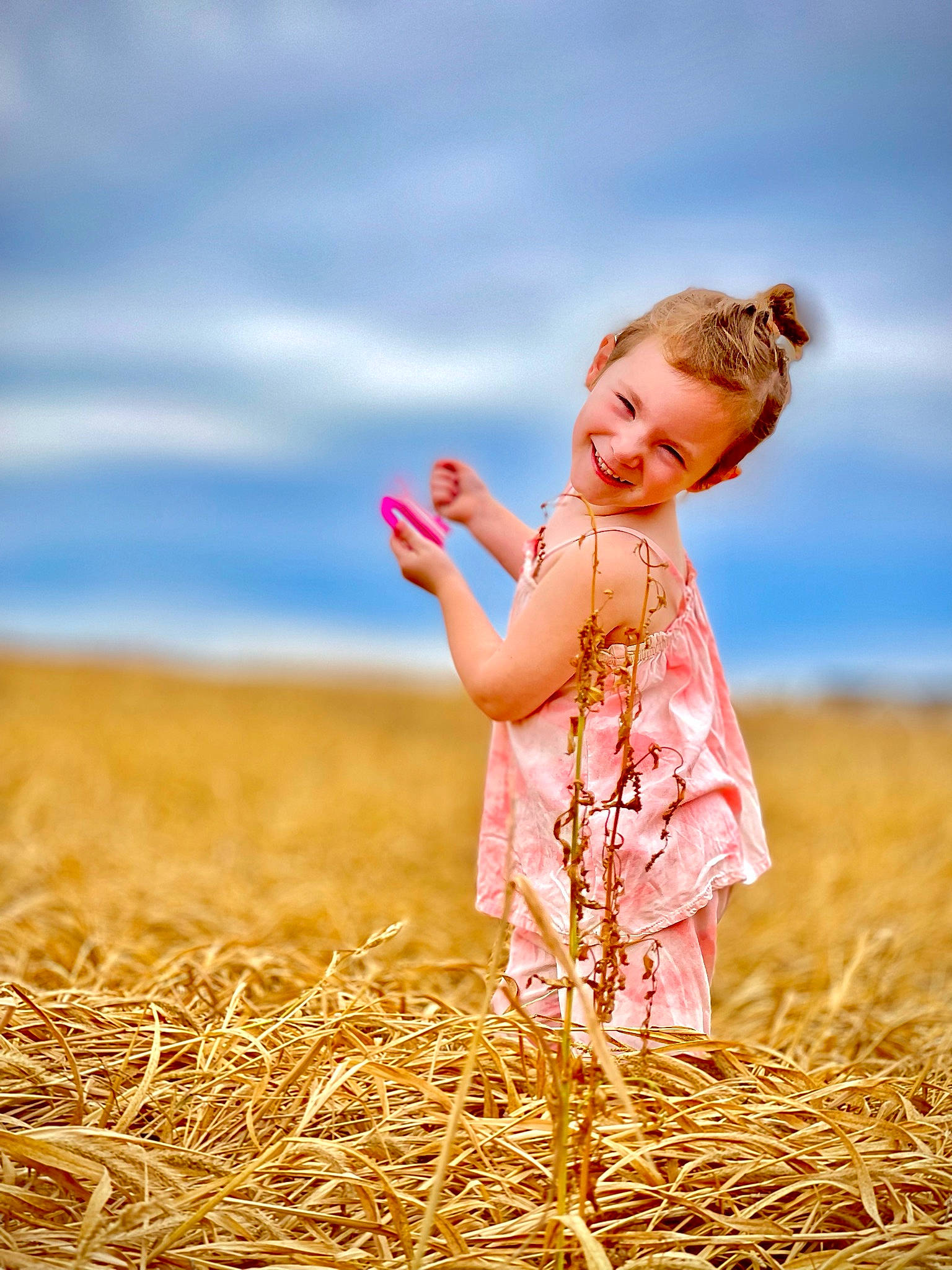 Elyza is registered to the contest to win money with this photo: agriculture, cloud, dress, flash_photography, fun, grass, grass_family, grassland, hair, happy, head, joy, landscape, meadow, people_in_nature, person, plant, rural_area, sky, smile
