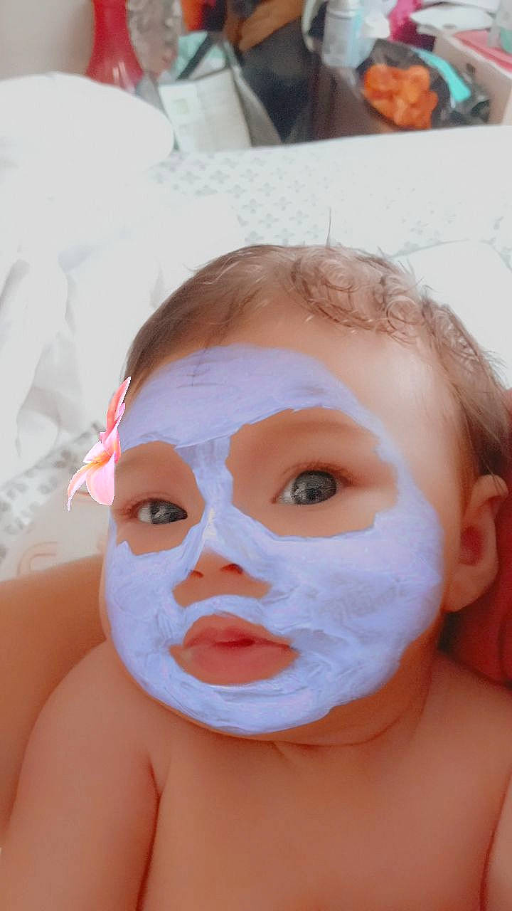 Astrid is registered to the contest to win money with this photo: baby, bathing, cheek, event, eyelash, eyewear, face_mask, forehead, fun, happy, jaw, mask, masque, mouth, nose, person, personal_protective_equipment, skin, smile, toddler