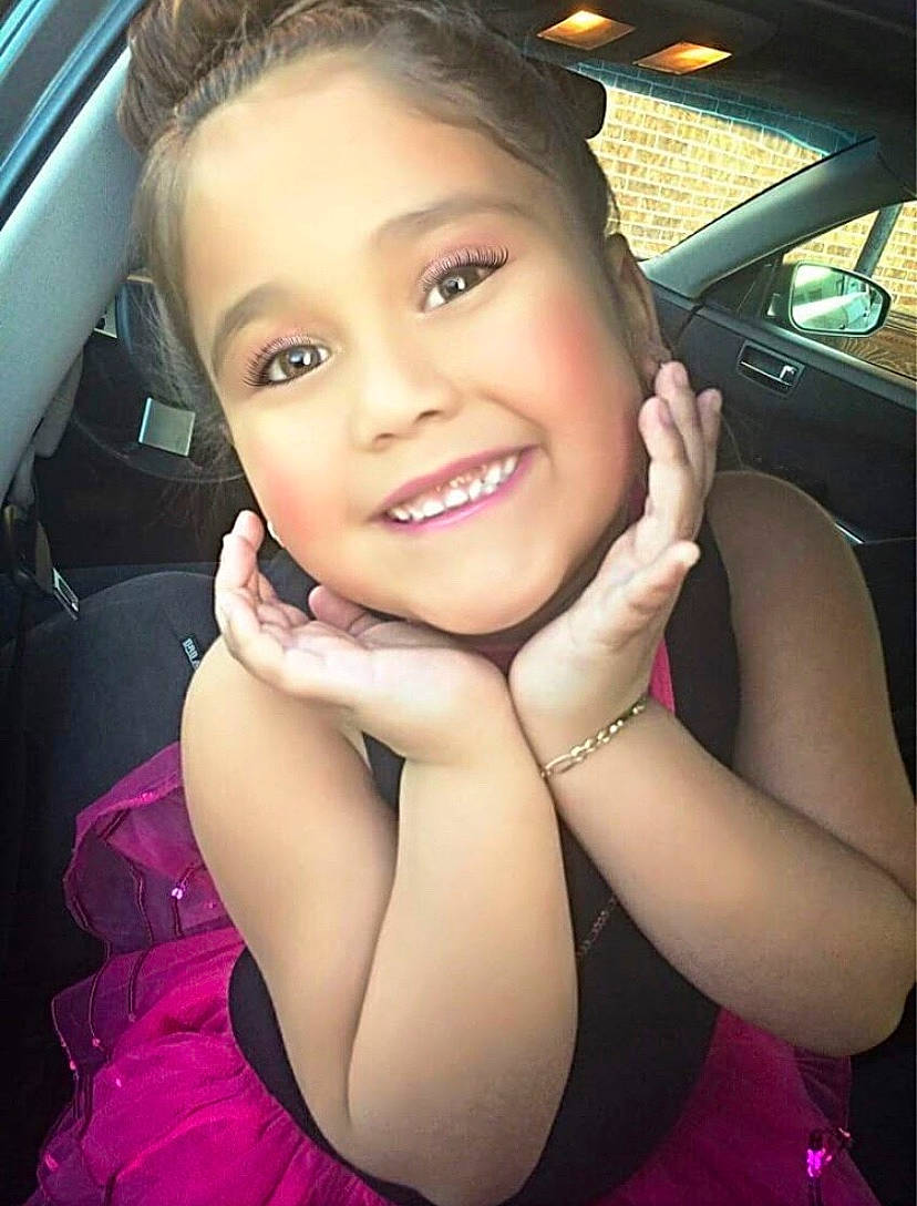 Jazalynn is registered to the contest to win money with this photo: auto_part, beauty, cheek, child, child_model, chin, cool, eyebrow, face, facial_expression, forehead, fun, hair, hand, head, joy, lip, mouth, nose, person