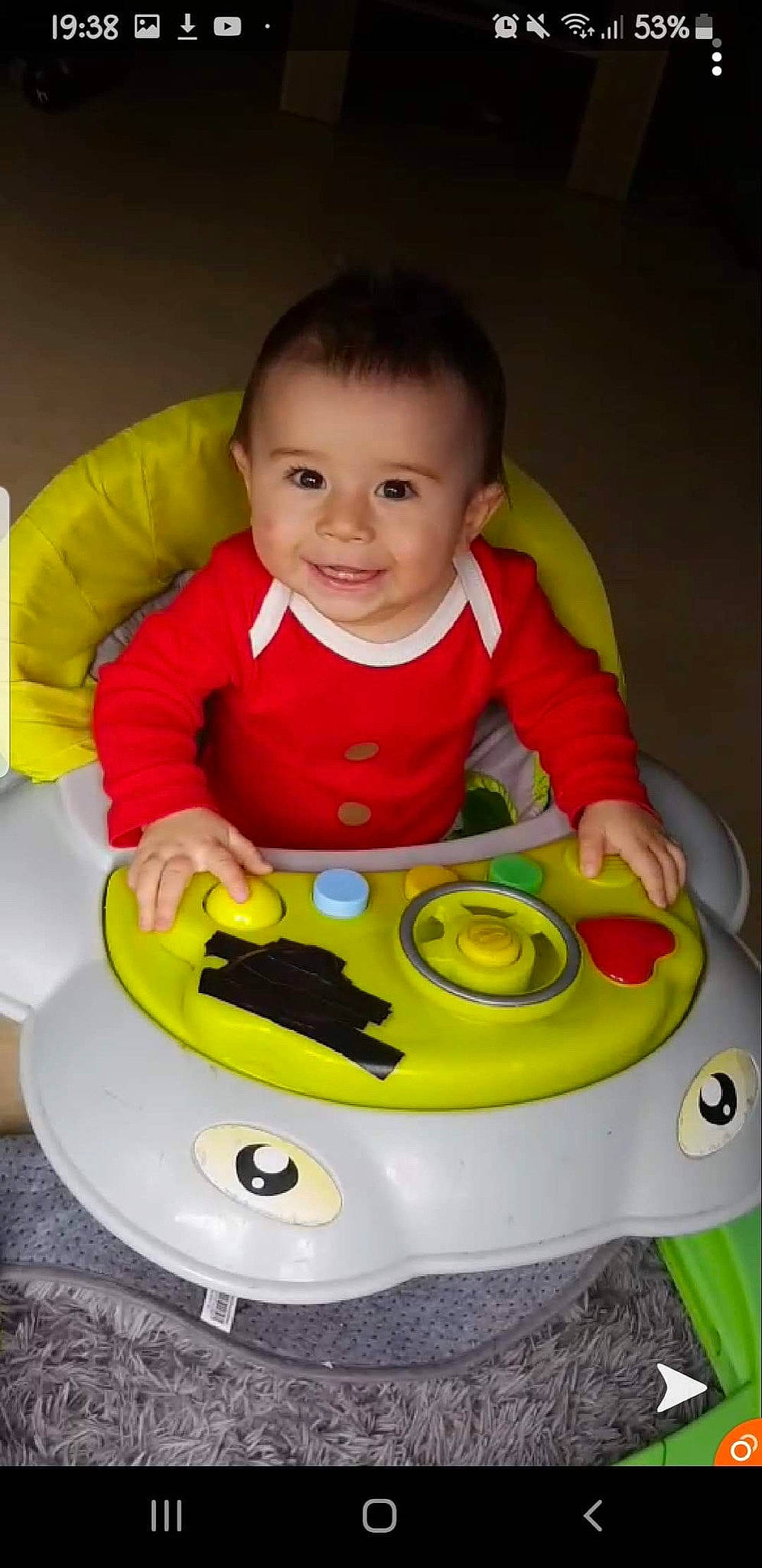 Nolan a rejoint le concours — aidez-le/la à gagner de superbes lots ! baby, baby_playing_with_toys, baby_products, baby_toys, child, fun, joy, person, play, product, toddler, toy