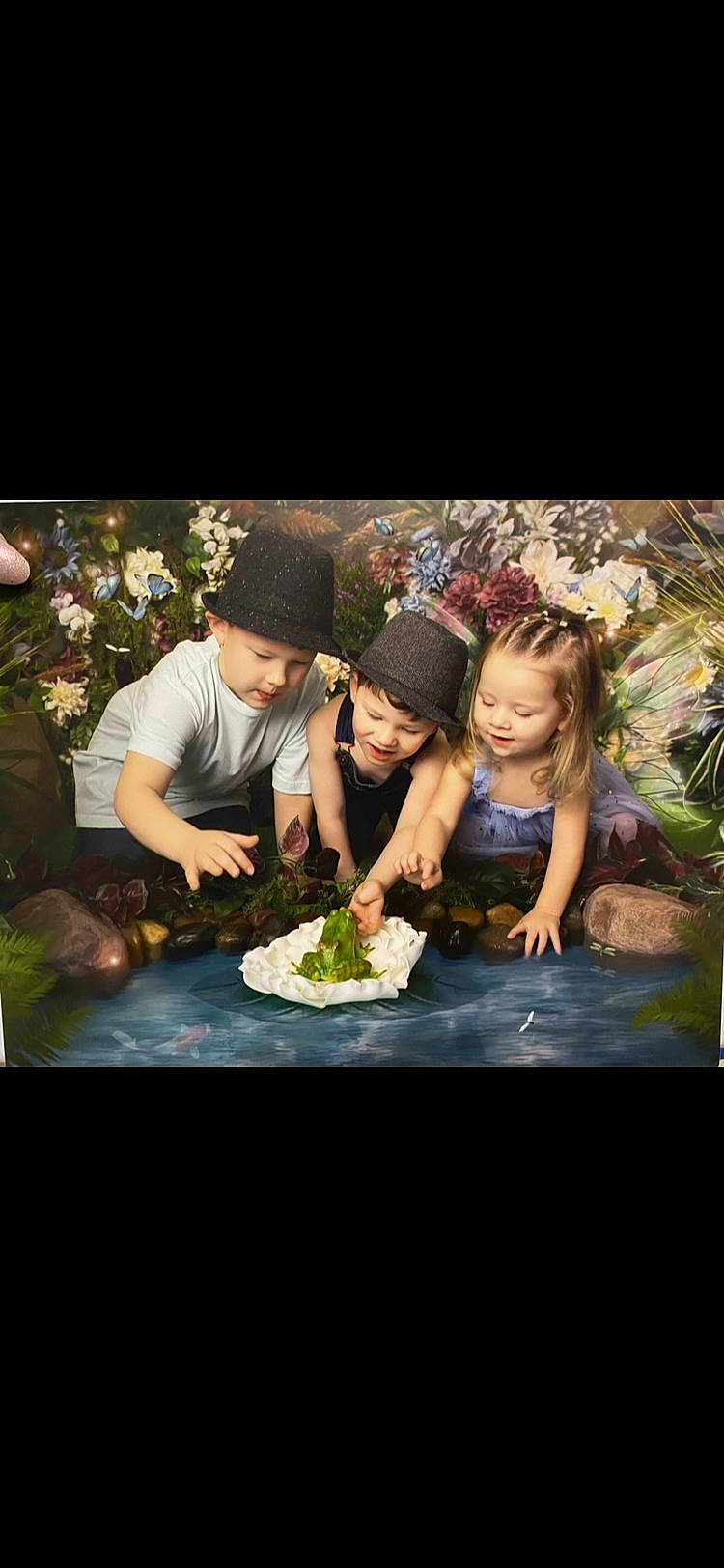 Journey is registered to the contest to win money with this photo: baseball_cap, birthday, birthday_cake, cake, cap, child, cooking, cuisine, dessert, dish, event, flash_photography, food, fun, happy, hat, headwear, leisure, person, sweetness