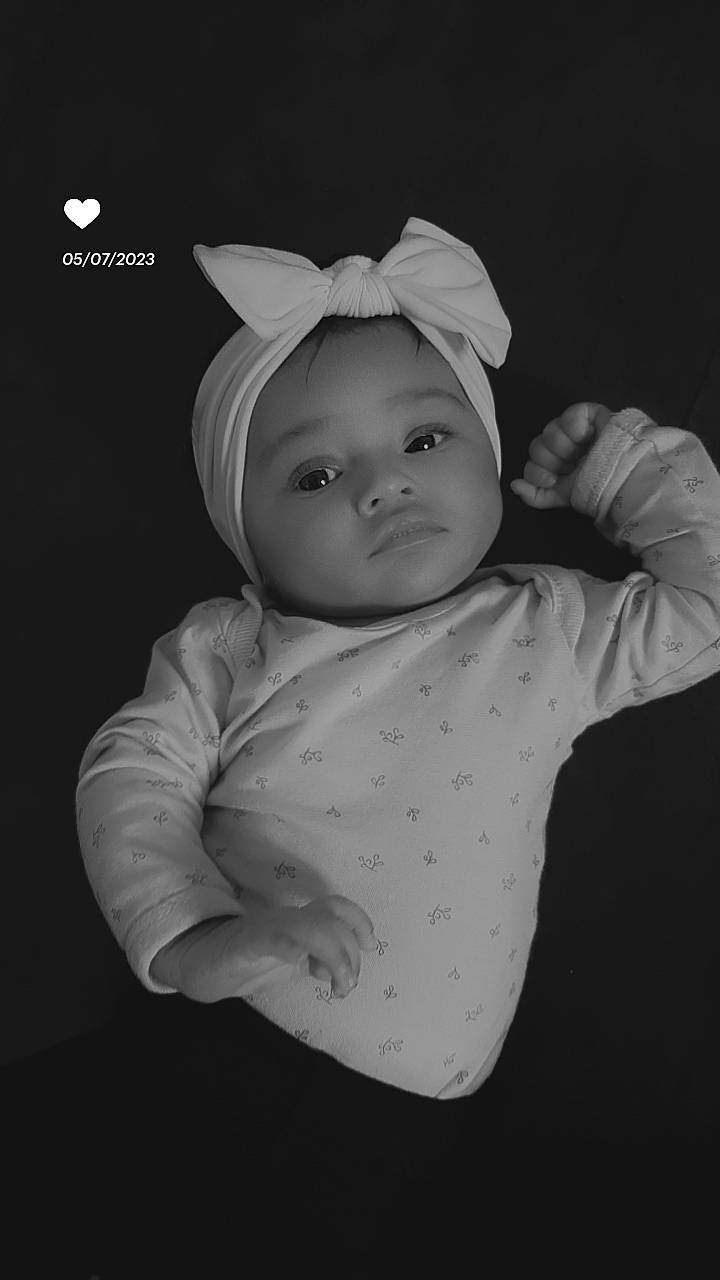 Lindsey participe au concours pour gagner de l'argent avec cette photo : baby, baby_toddler_clothing, beanie, bonnet, cap, cheek, child, comfort, eye, flash_photography, fun, happy, knit_cap, monochrome, monochrome_photography, person, portrait_photography, sitting, sleeve, toddler