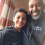 Kaven is registered to the contest to win money with this photo: accessories, adult, bodypart, boy, clothing, face, happy, head, male, man, mouth, people, person, photography, portrait, selfie, smile, t_shirt, teen, teeth