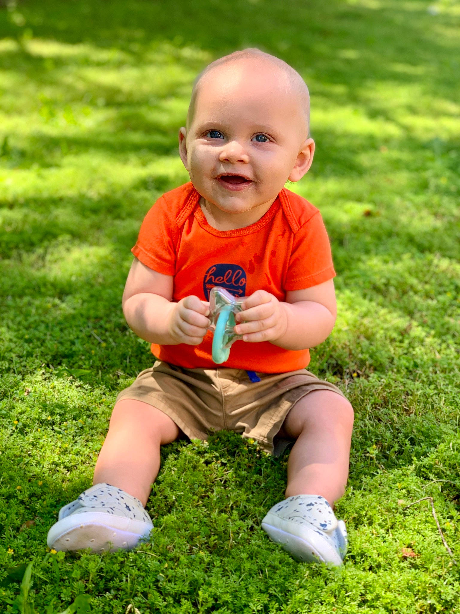 Reed joined the competition — help win amazing prizes! baby, child, grass, grass_family, happy, joy, lawn, meadow, person, plant, play, sitting, smile, summer, toddler