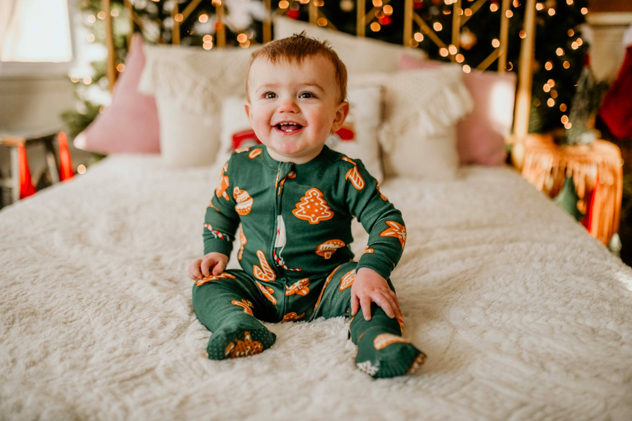 Boone is registered to the contest to win money with this photo: baby, baby_toddler_clothing, chair, child, comfort, dress, event, eye, face, facial_expression, flooring, happy, head, holiday, joy, lighting, person, plant, sleeve, smile