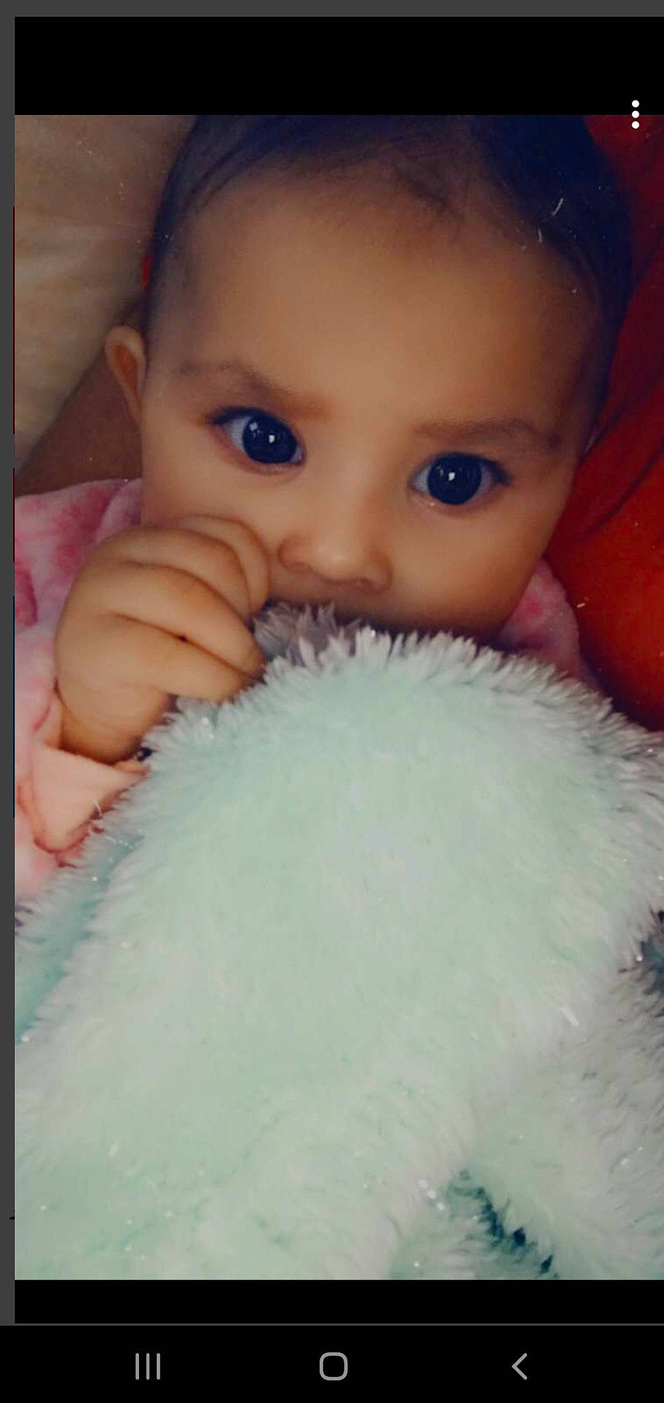 Joaquina participe au concours pour gagner de l'argent avec cette photo : arm, baby, baby_sleeping, baby_toddler_clothing, cheek, cloud, eye, eyebrow, eyelash, finger, gesture, happy, human_body, lip, neck, nose, organ, person, skin, textile