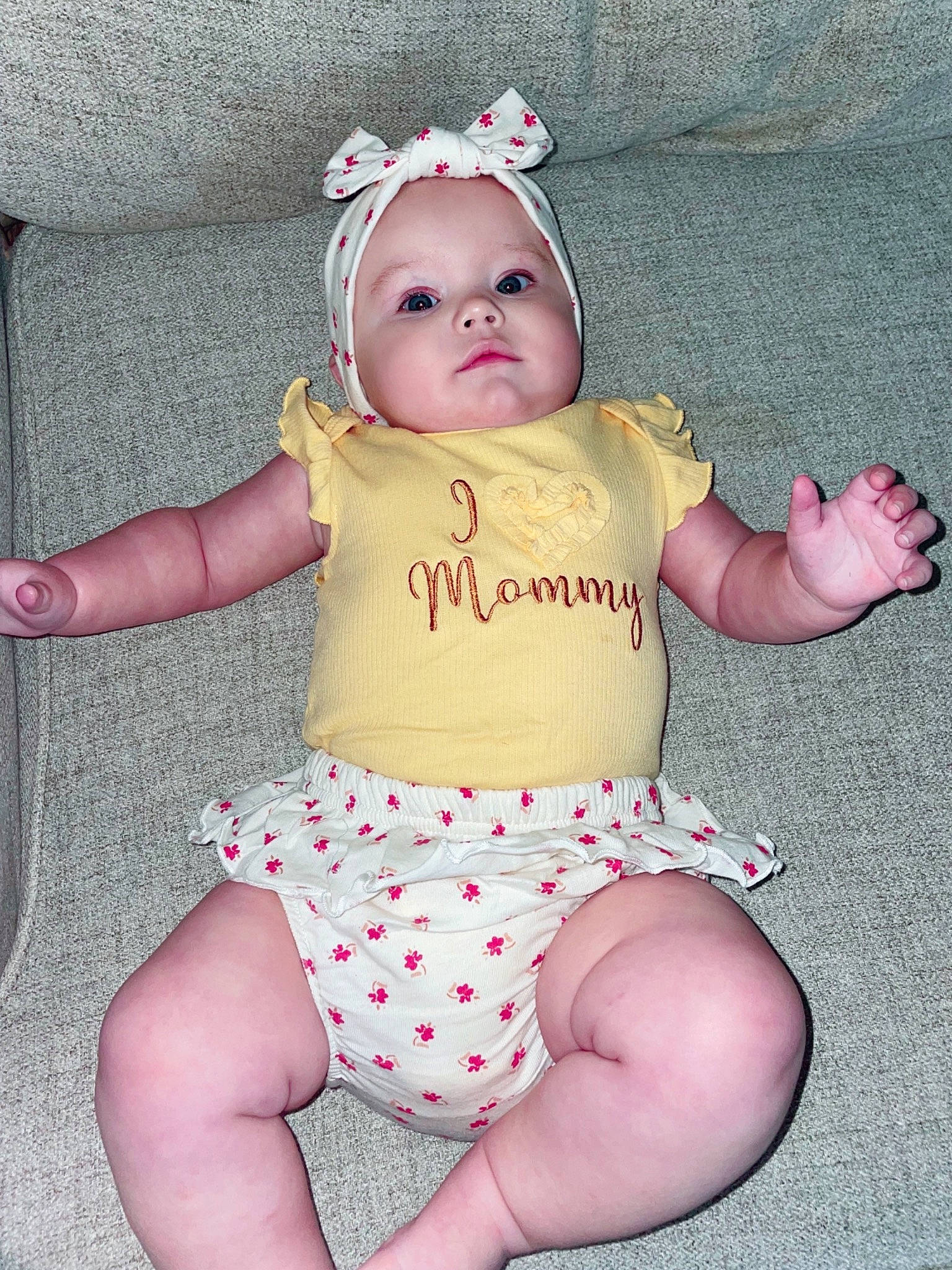 Honor joined the competition — help win amazing prizes! arm, baby, baby_toddler_clothing, chest, eye, face, finger, hand, happy, head, headgear, headwear, joint, leg, mouth, organ, person, pink, skin, stomach